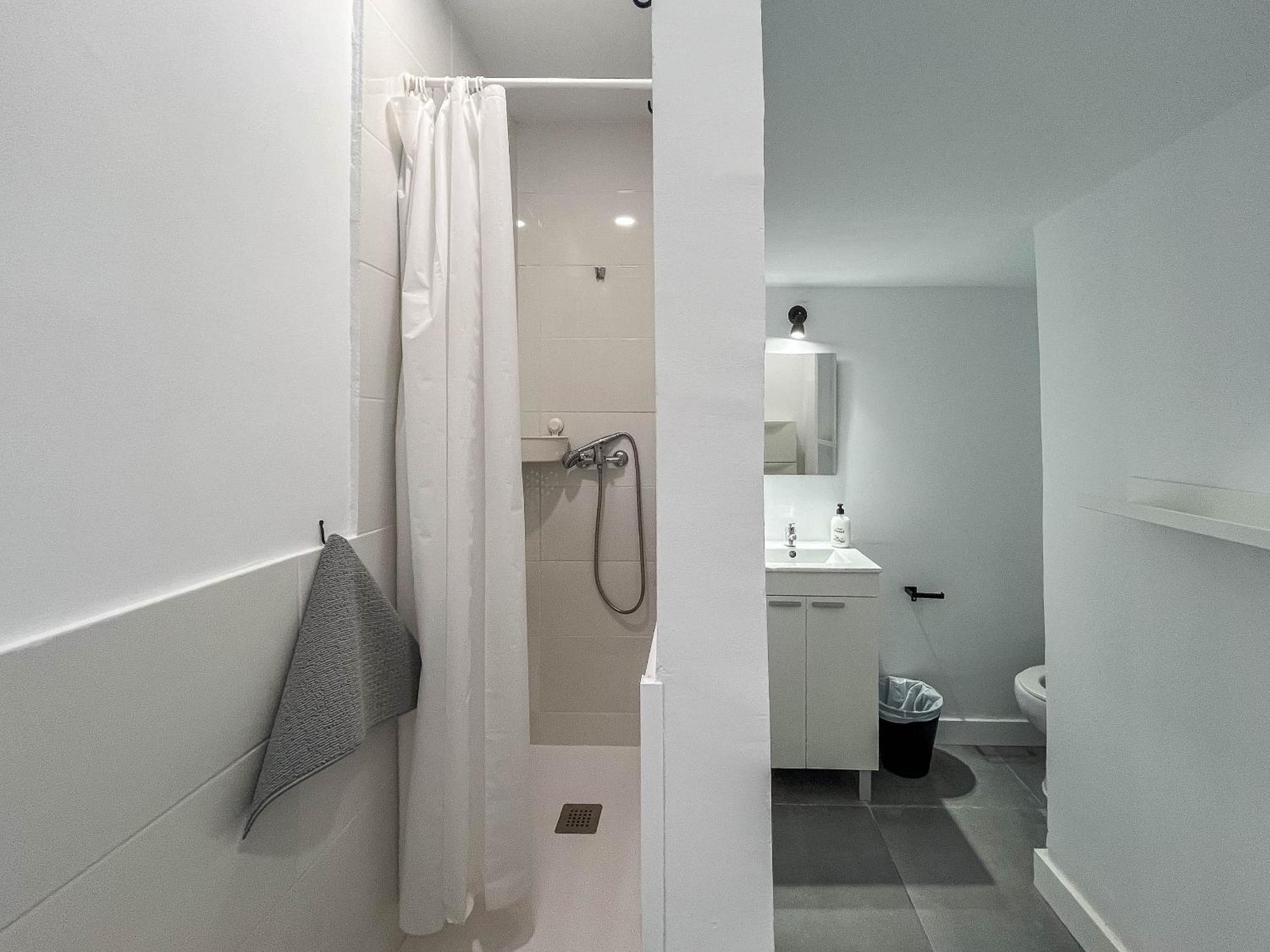 Coliving Mol-terrace, En-suite Bathroom, Fridge & Tv Pensión Las Palmas de Gran Canaria