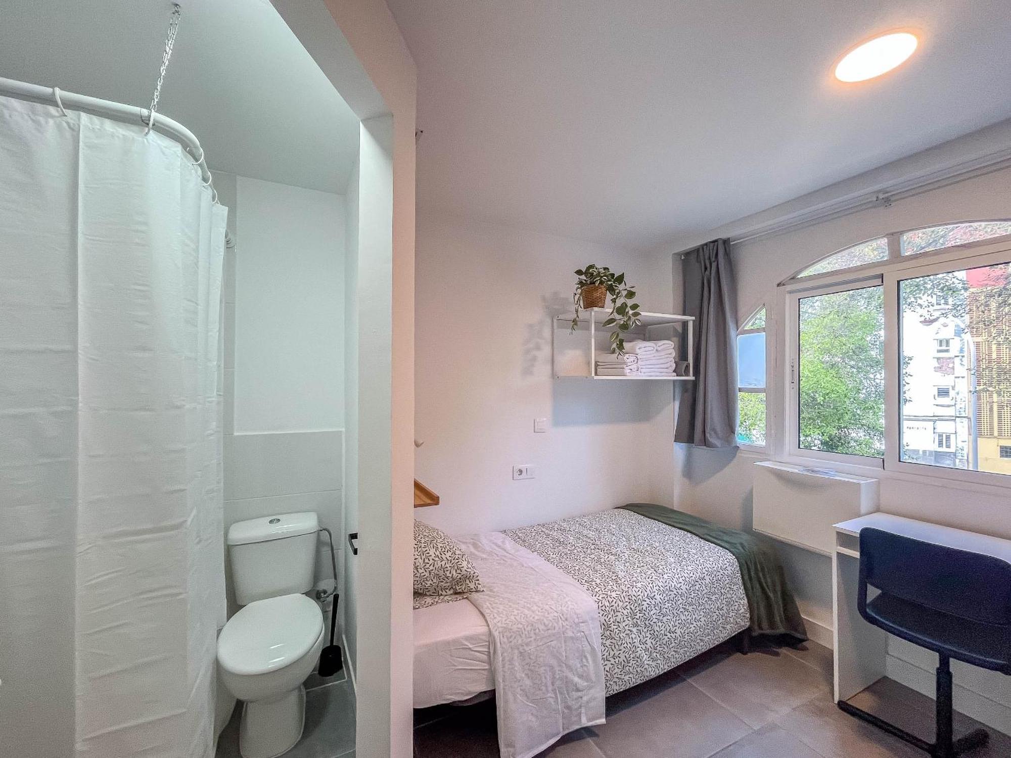 Pensión Coliving Mol-terrace, En-suite Bathroom, Fridge & Tv Las Palmas de Gran Canaria