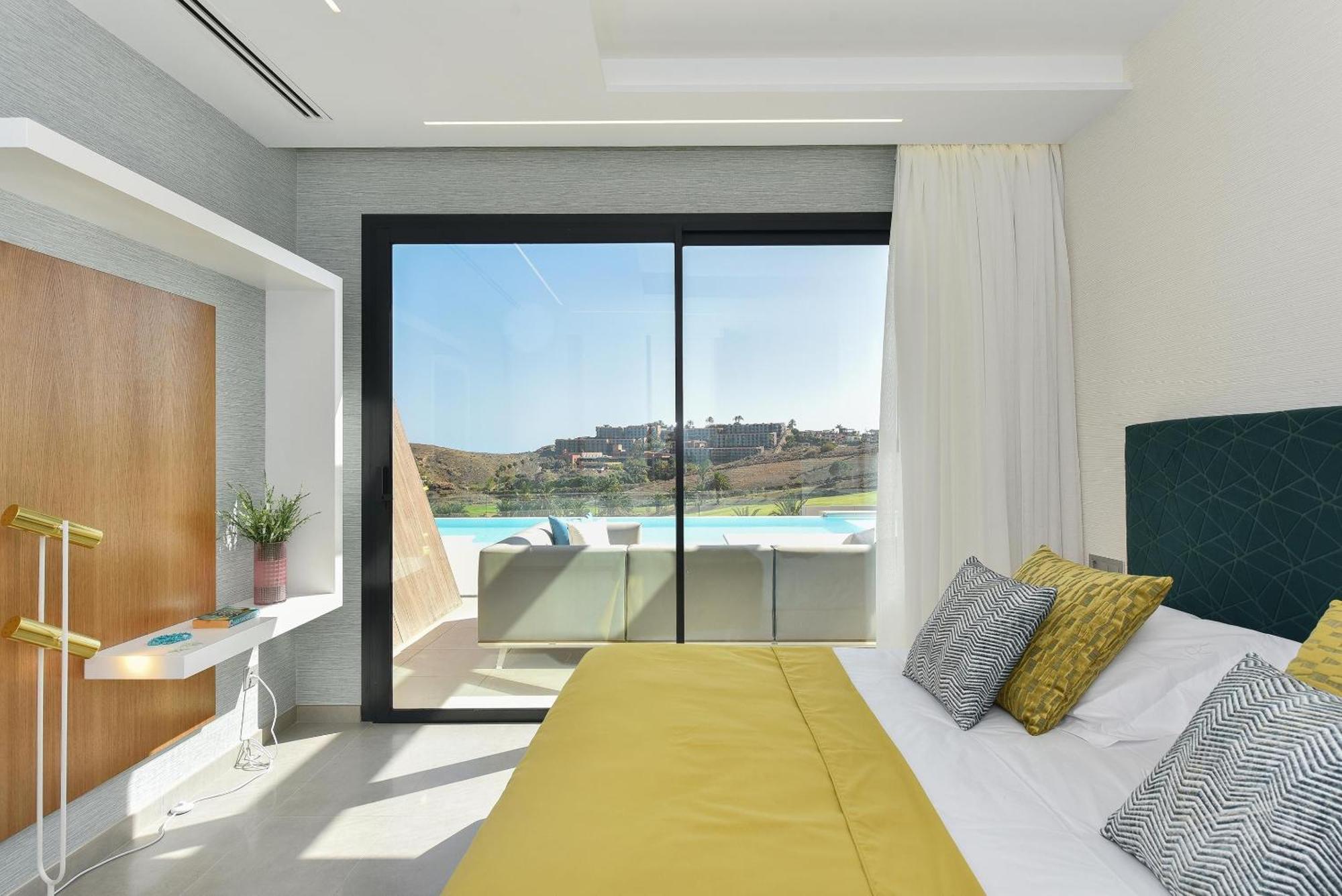 Villa Salobre Terraza Uno Luxury Retreat In Gran Canaria Private Outdoor Pool Bbq Facilities Shaded Outdoor Dining Area Salobre Golf Resort