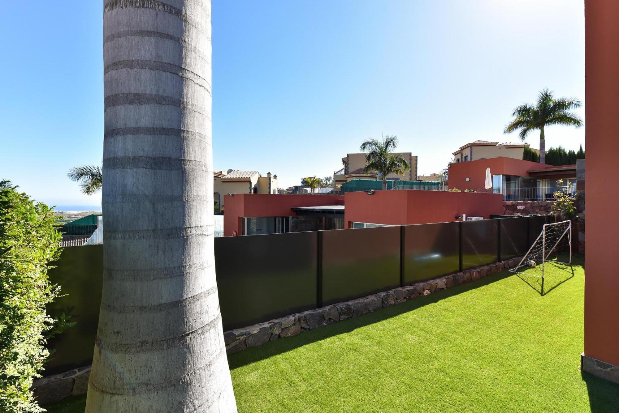 Villa Vista Salobre Luxury Retreat In Gran Canaria Private Outdoor Heatable Pool Bbq Facilities Shaded Outdoor Dining Area Salobre Golf, * Las Palmas de Gran Canaria