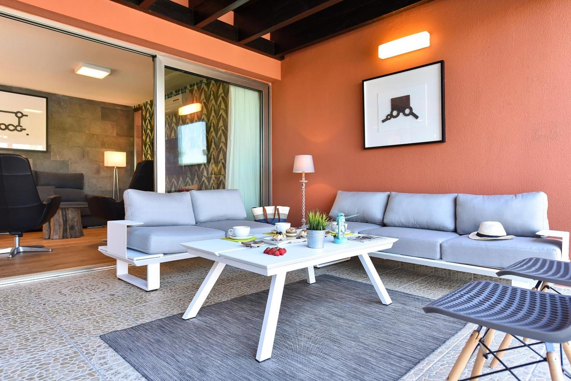 Villa Vista Salobre Luxury Retreat In Gran Canaria Private Outdoor Heatable Pool Bbq Facilities Shaded Outdoor Dining Area Salobre Golf, *