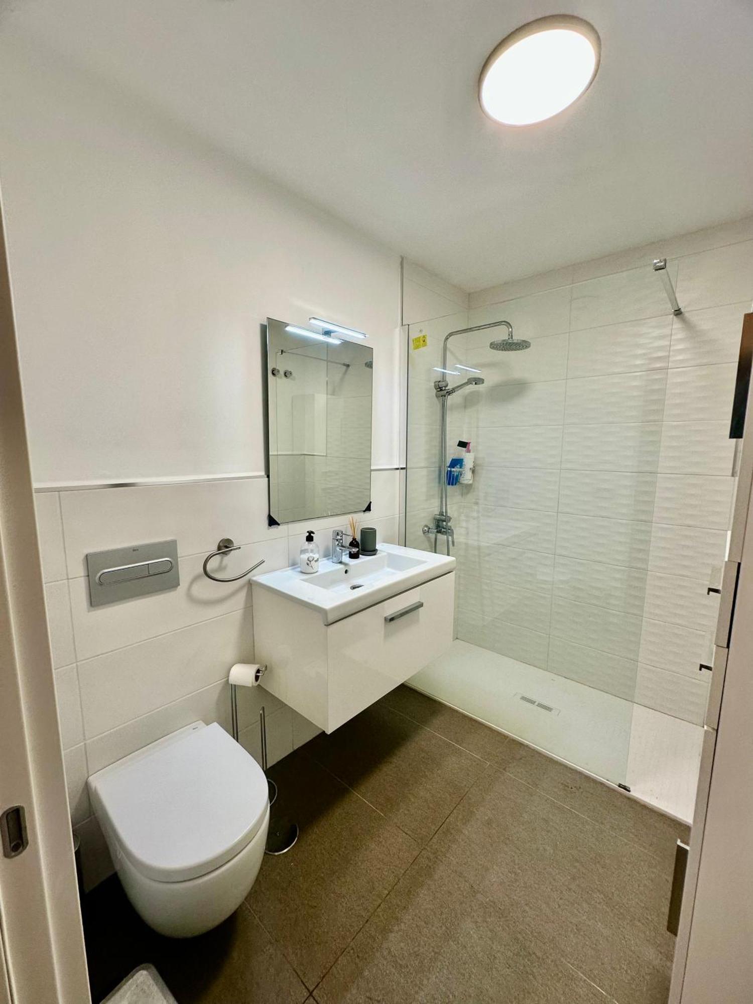 Ranee - 2 Bed 2 Bath In Centre Apartment Las Palmas de Gran Canaria