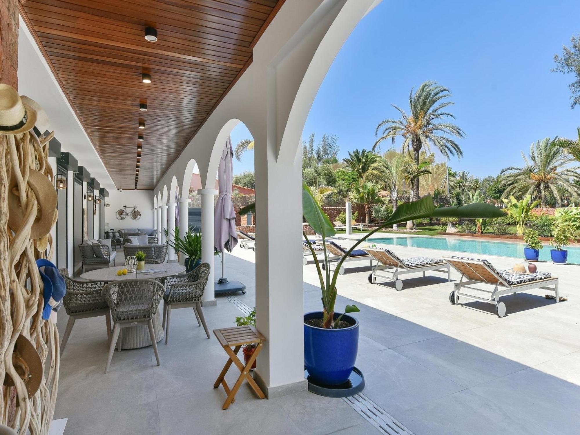 Villa Luxury With Sea View And Swimming Pool Up To 8 Persons Apv Paros Golden
