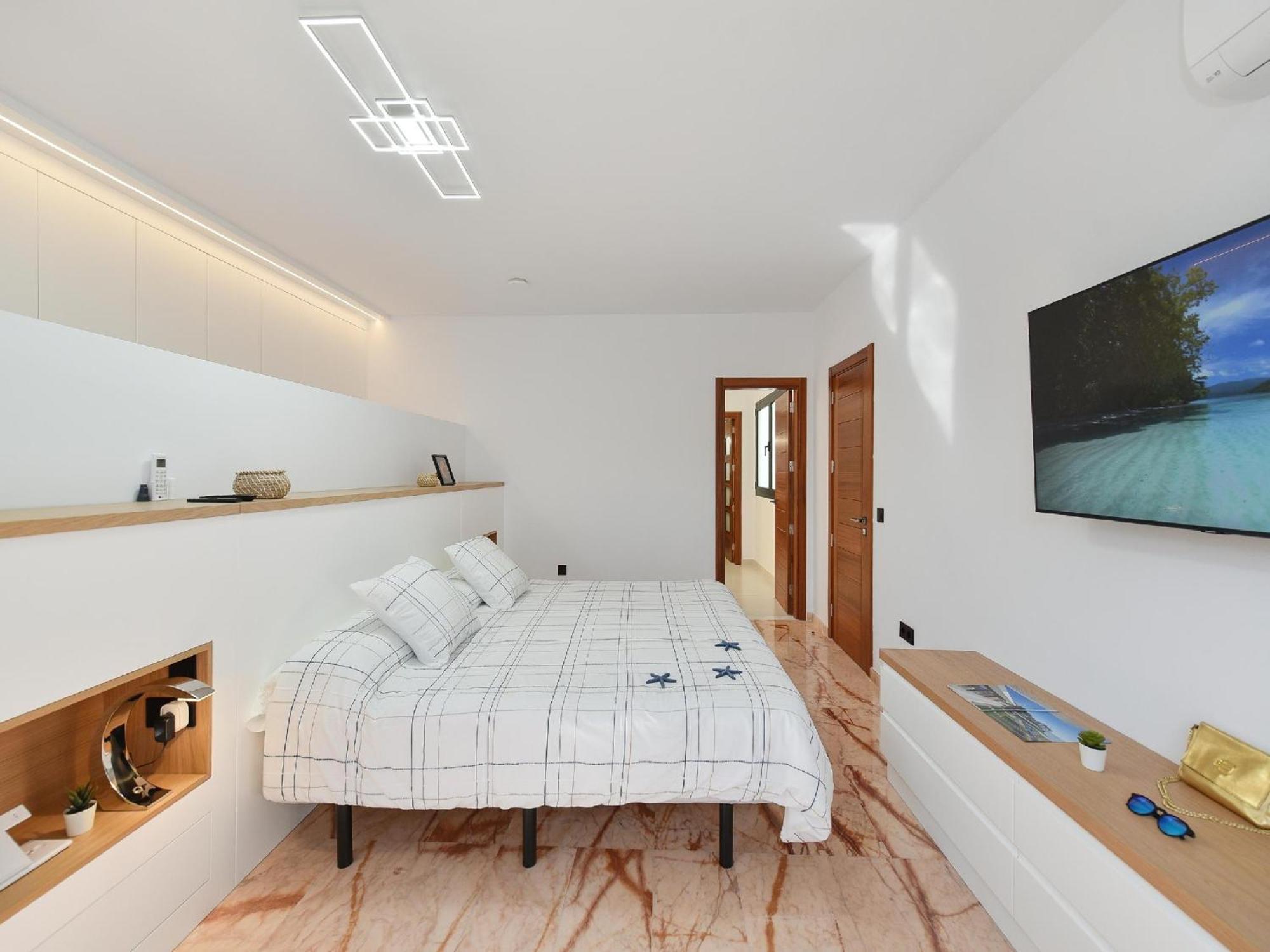 Luxury With Sea View And Swimming Pool Up To 8 Persons Apv Paros Golden *