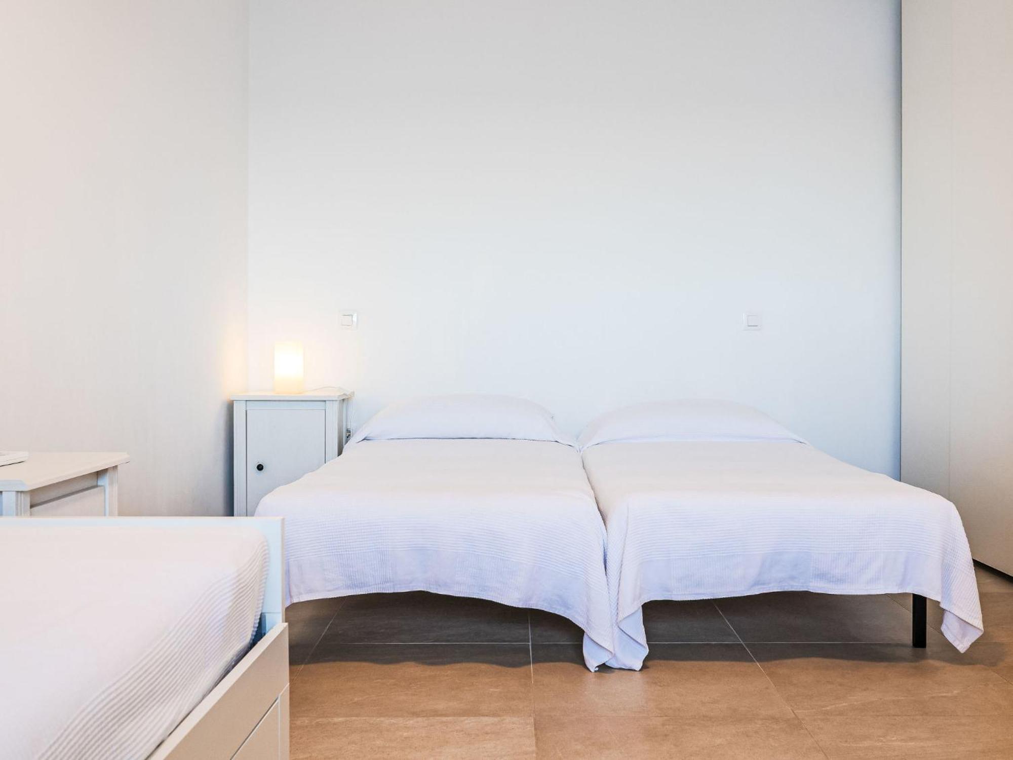 Daura By Interhome * Arinaga