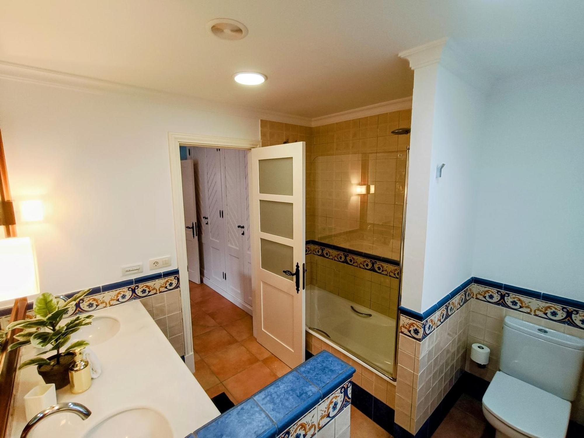Magnificent 5-star With Sea View, Jacuzzi And Pool Apartamento Mogán