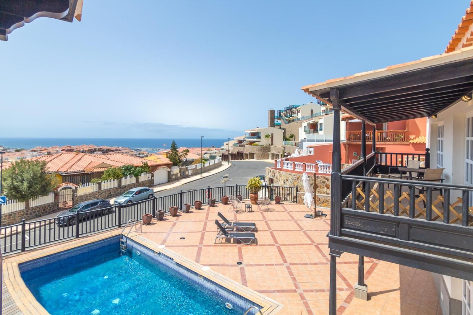 Apartamento Magnificent 5-star With Sea View, Jacuzzi And Pool
