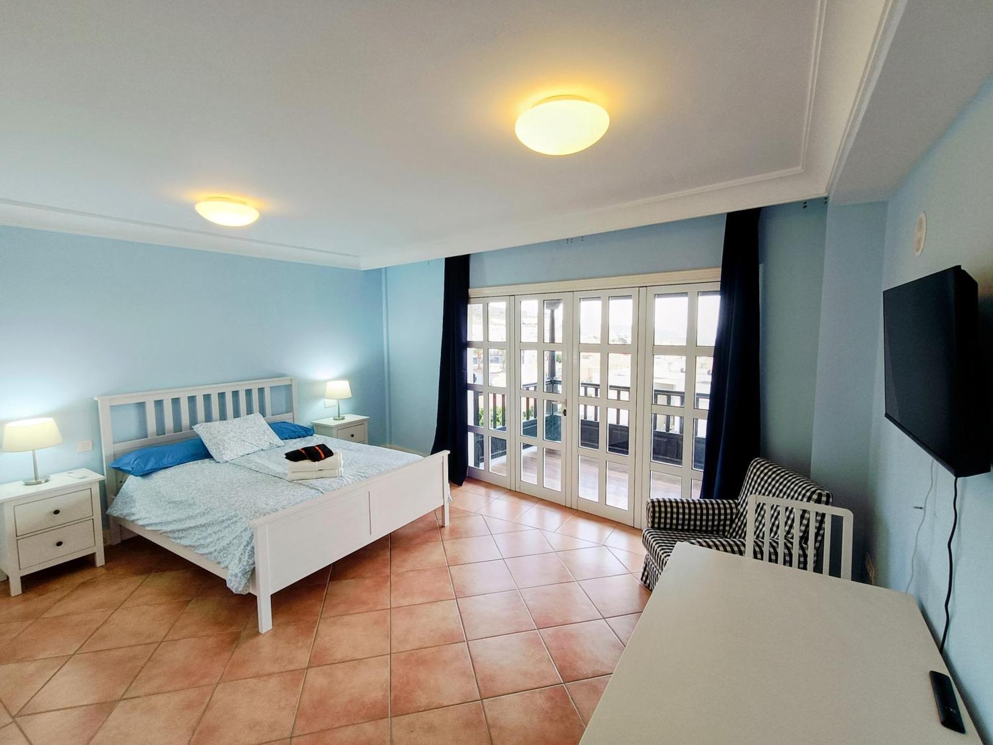 Magnificent 5-star With Sea View, Jacuzzi And Pool Apartamento