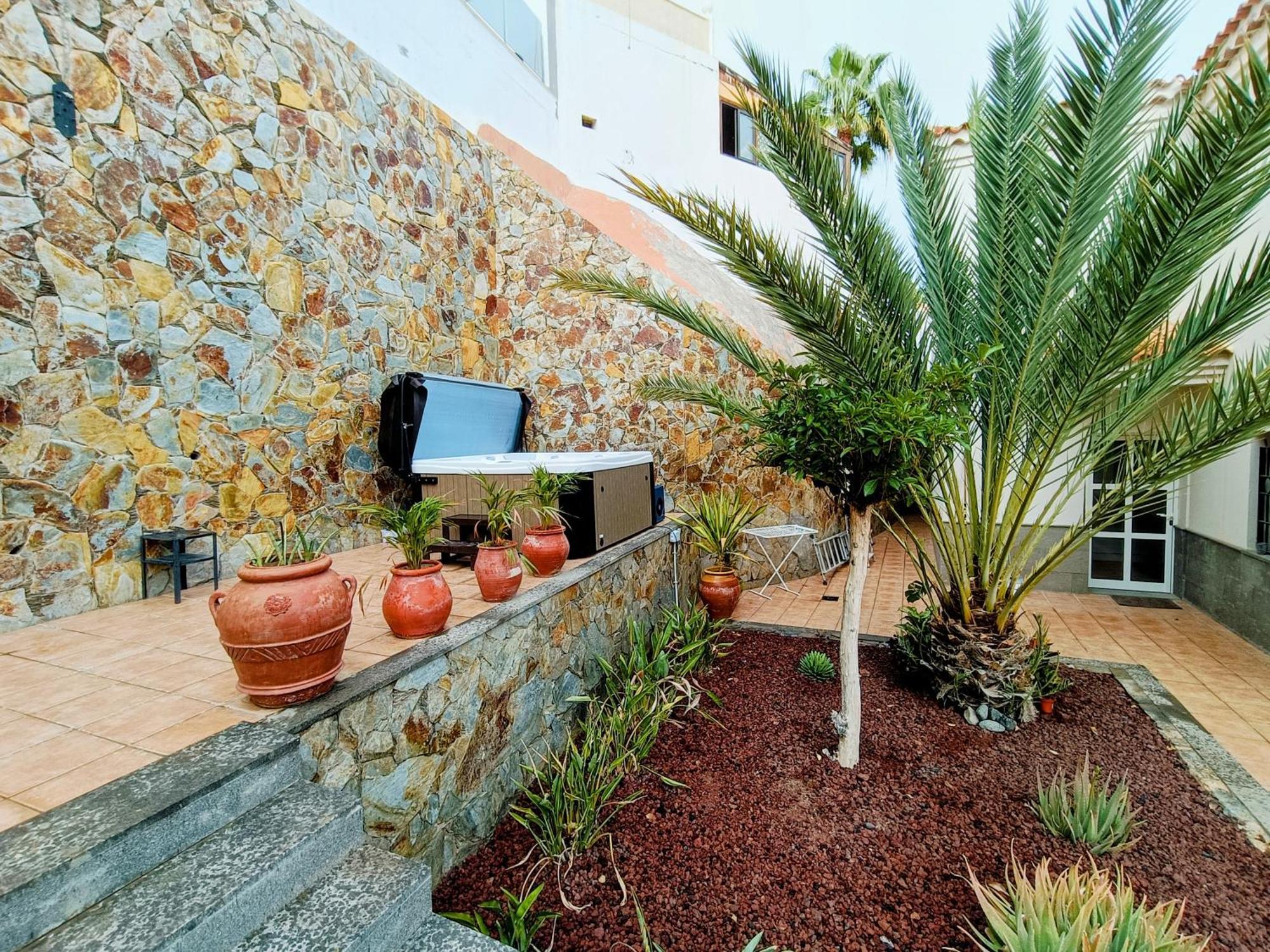 Magnificent 5-star With Sea View, Jacuzzi And Pool *