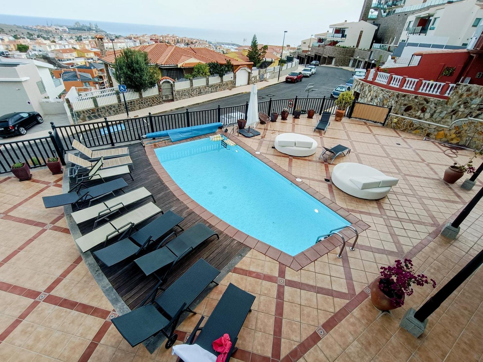Magnificent 5-star With Sea View, Jacuzzi And Pool Mogán