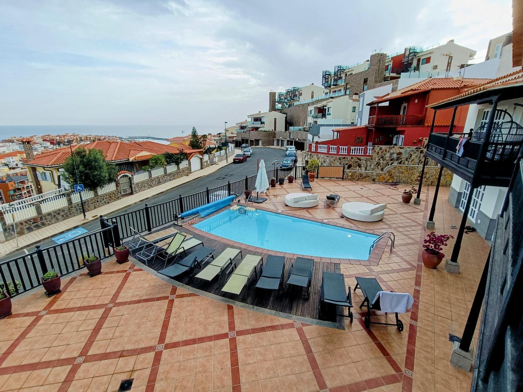 Magnificent 5-star With Sea View, Jacuzzi And Pool Apartamento