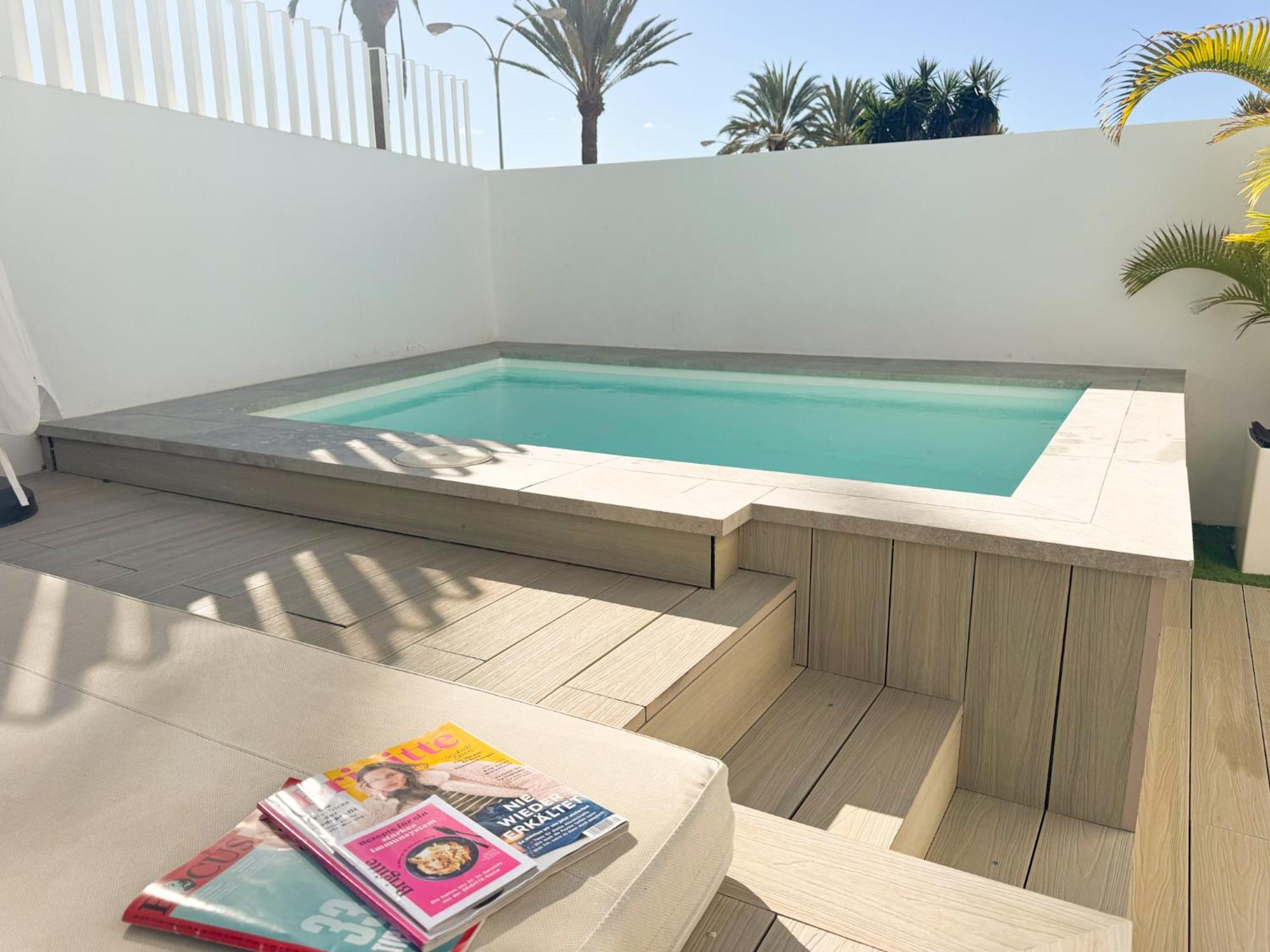 Porto Mare 42 With Heated Pool On The Front Line By Tenpropertiesgc Villa Pasito Blanco