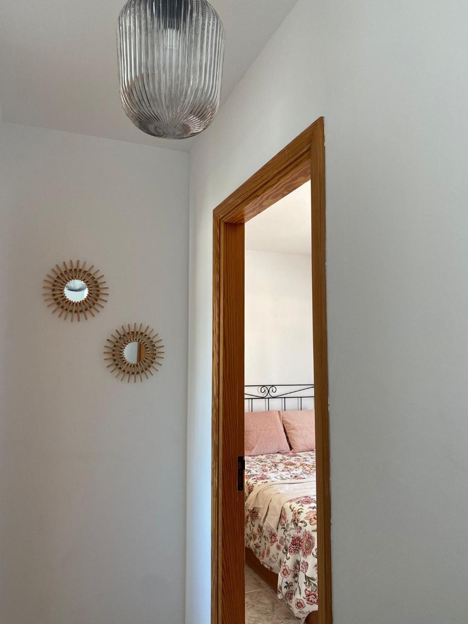 Vivienda Con Vistas Al Mar, Cerca De La Playa Y 3 Bedrooms Apartamento *