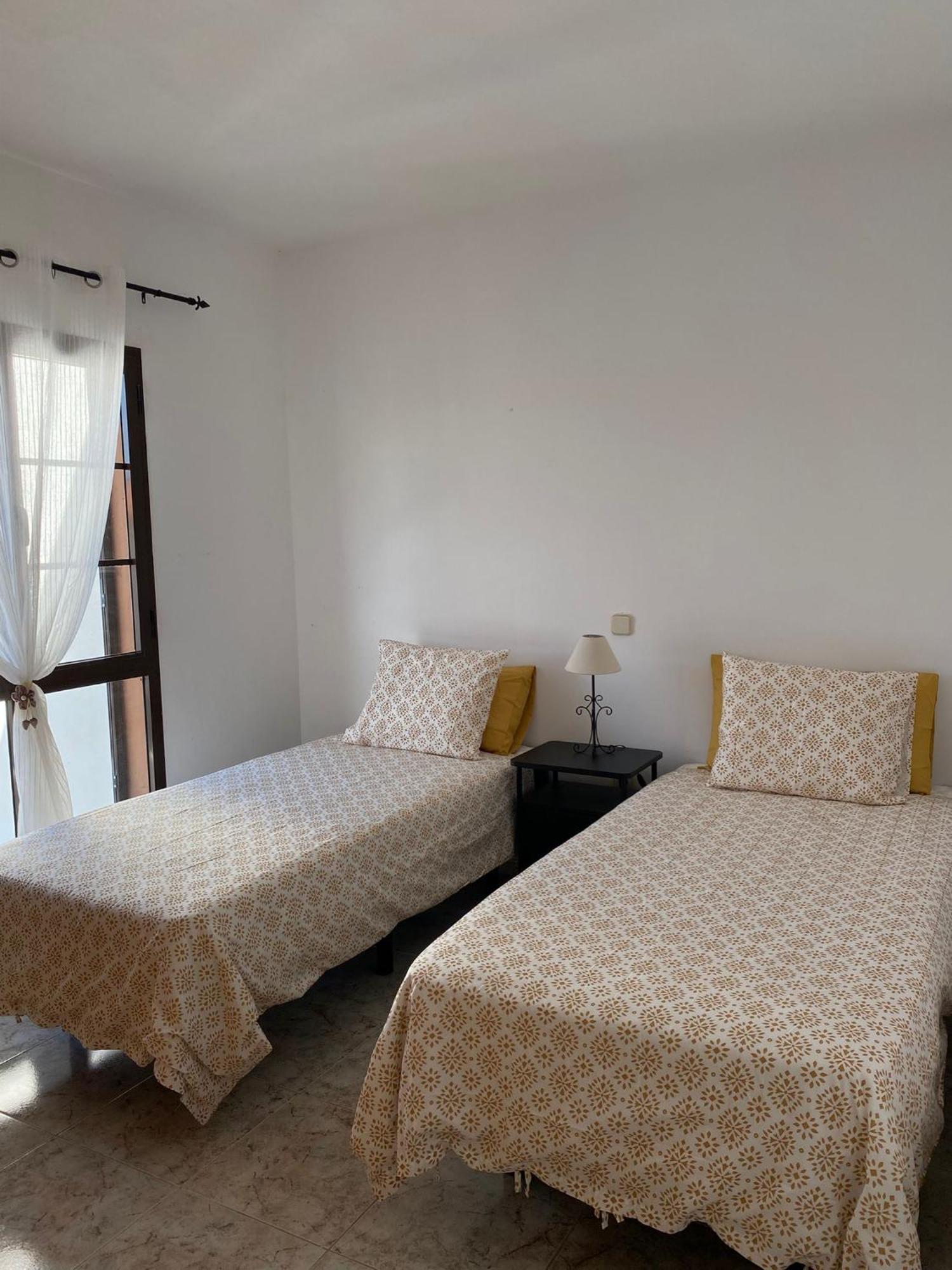 Vivienda Con Vistas Al Mar, Cerca De La Playa Y 3 Bedrooms