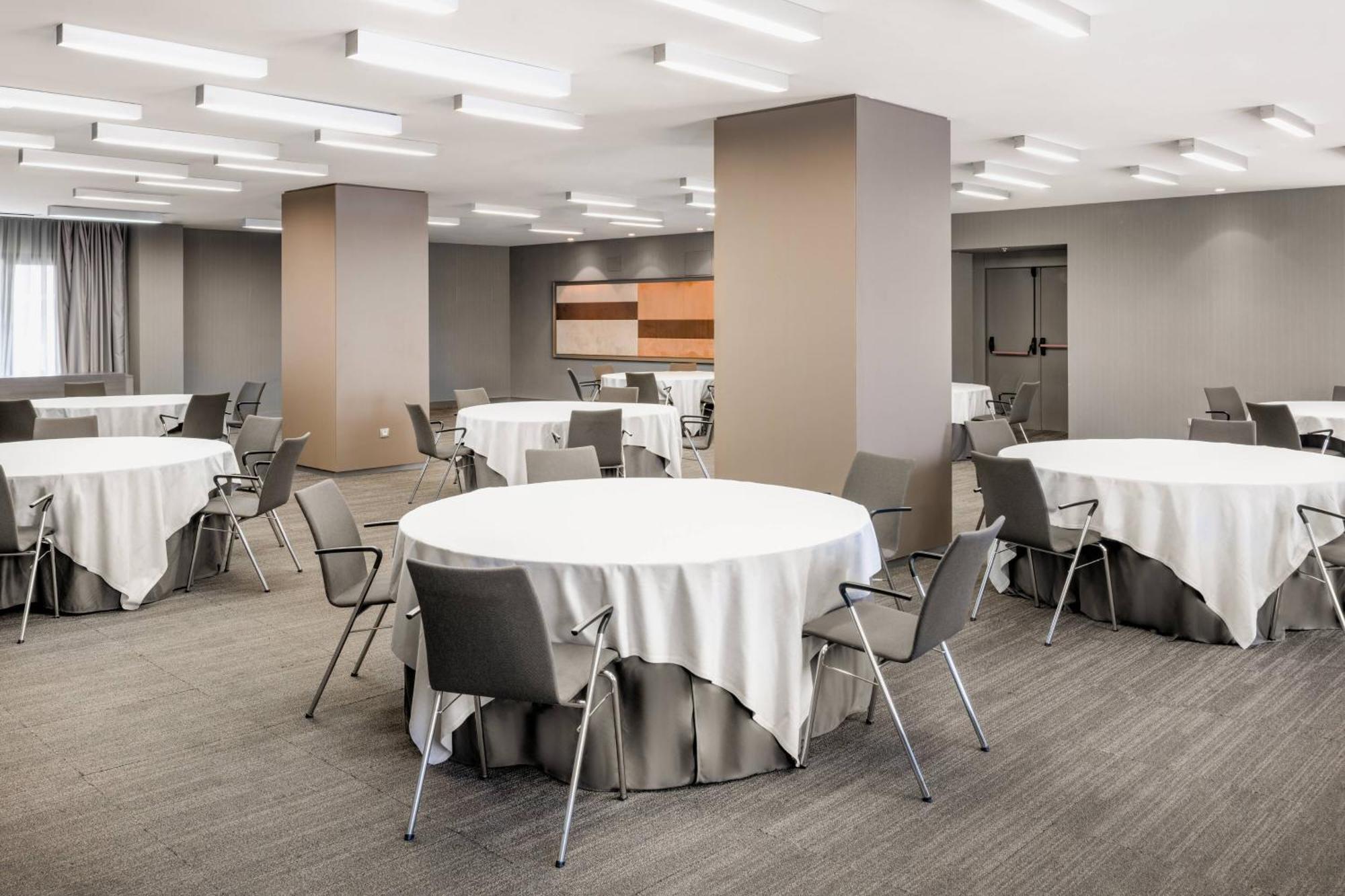 Hotel Ac Iberia Palmas 4*