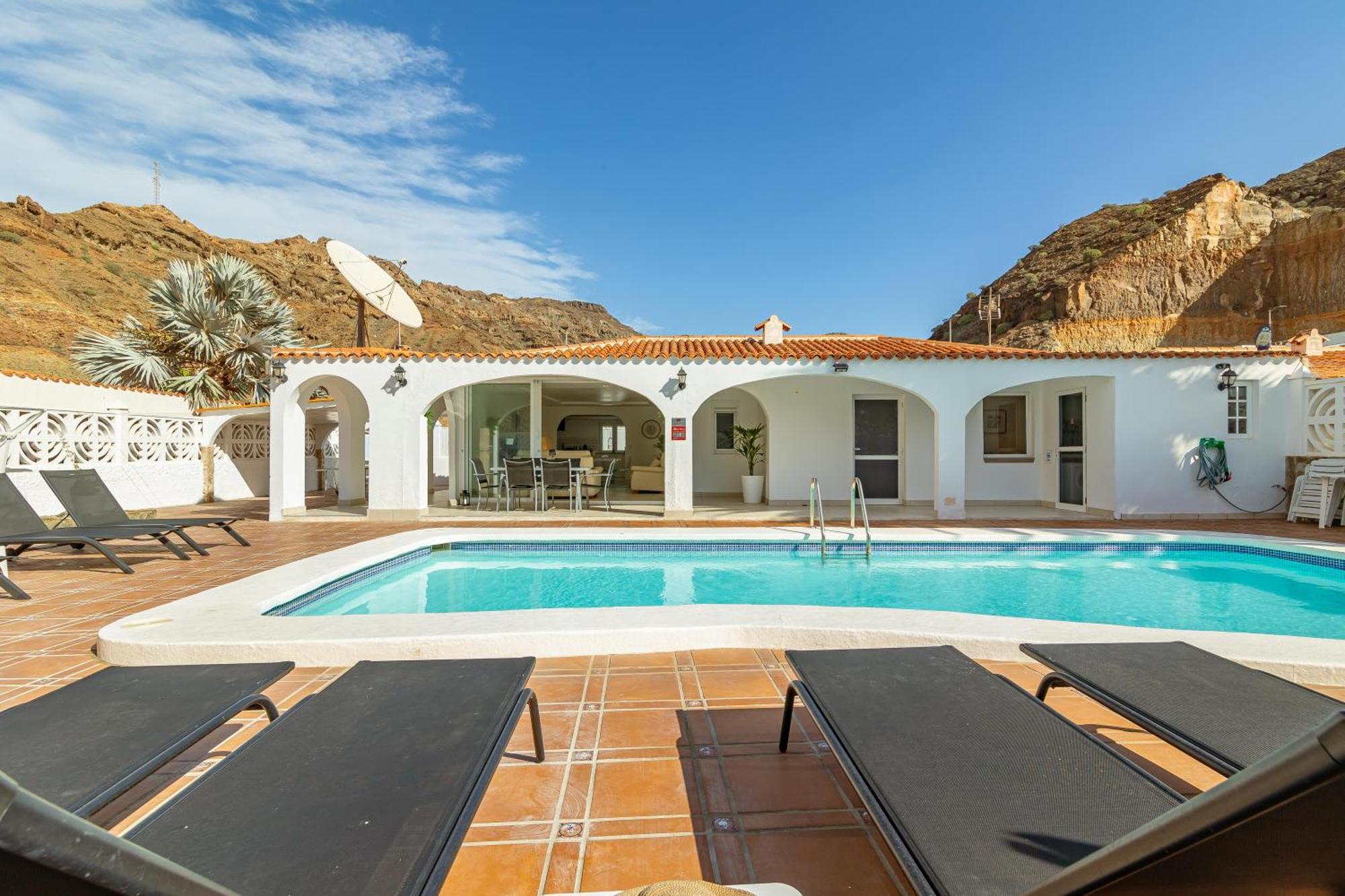 Canarian - Casa Feliz Villa *