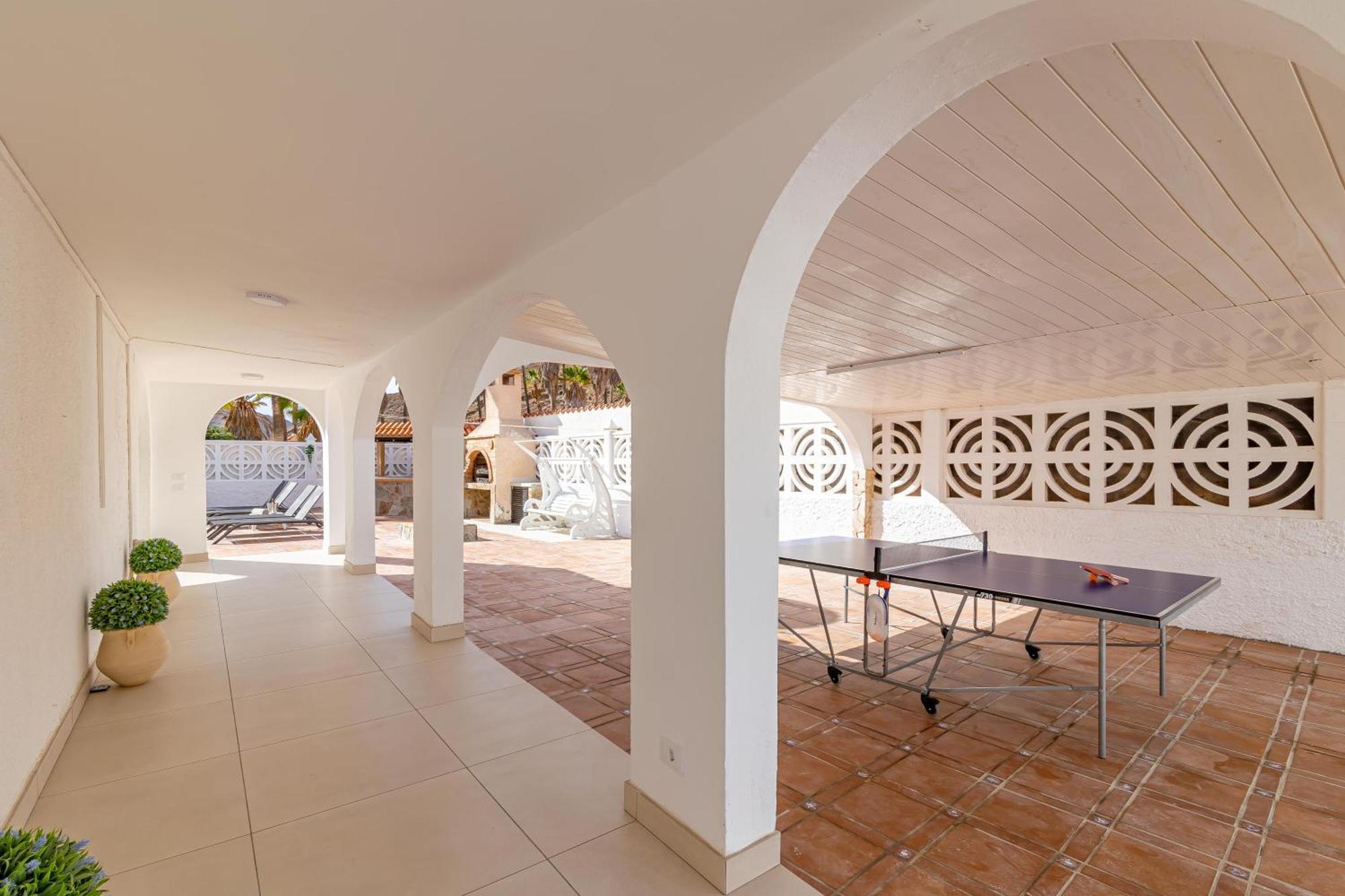 Villa Canarian - Casa Feliz