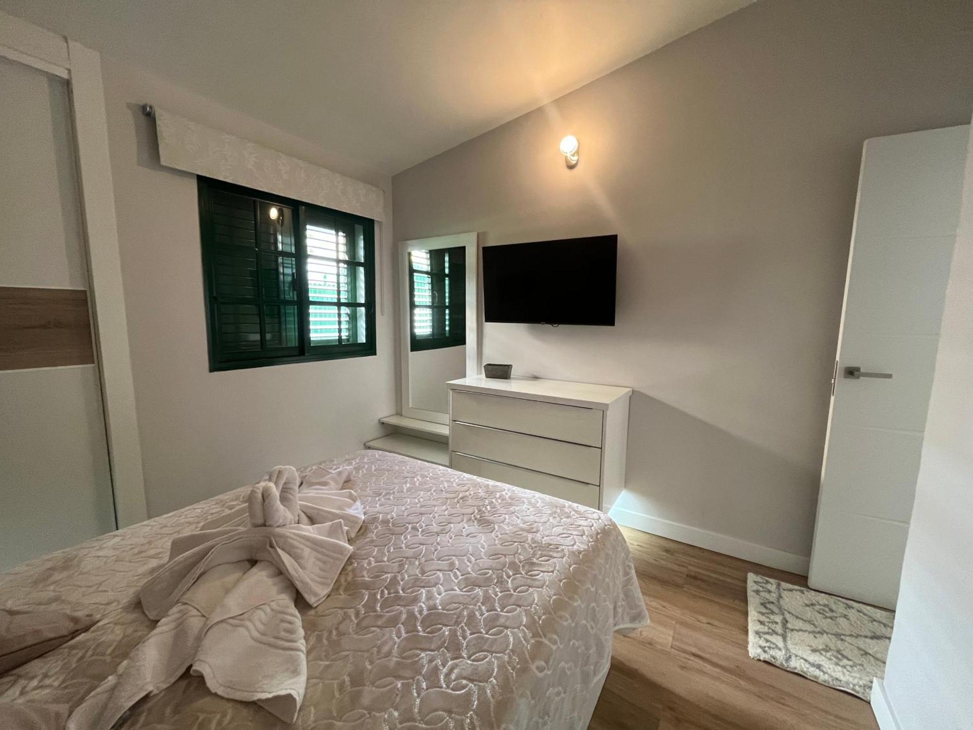 Apartamento Capri M Hermosa