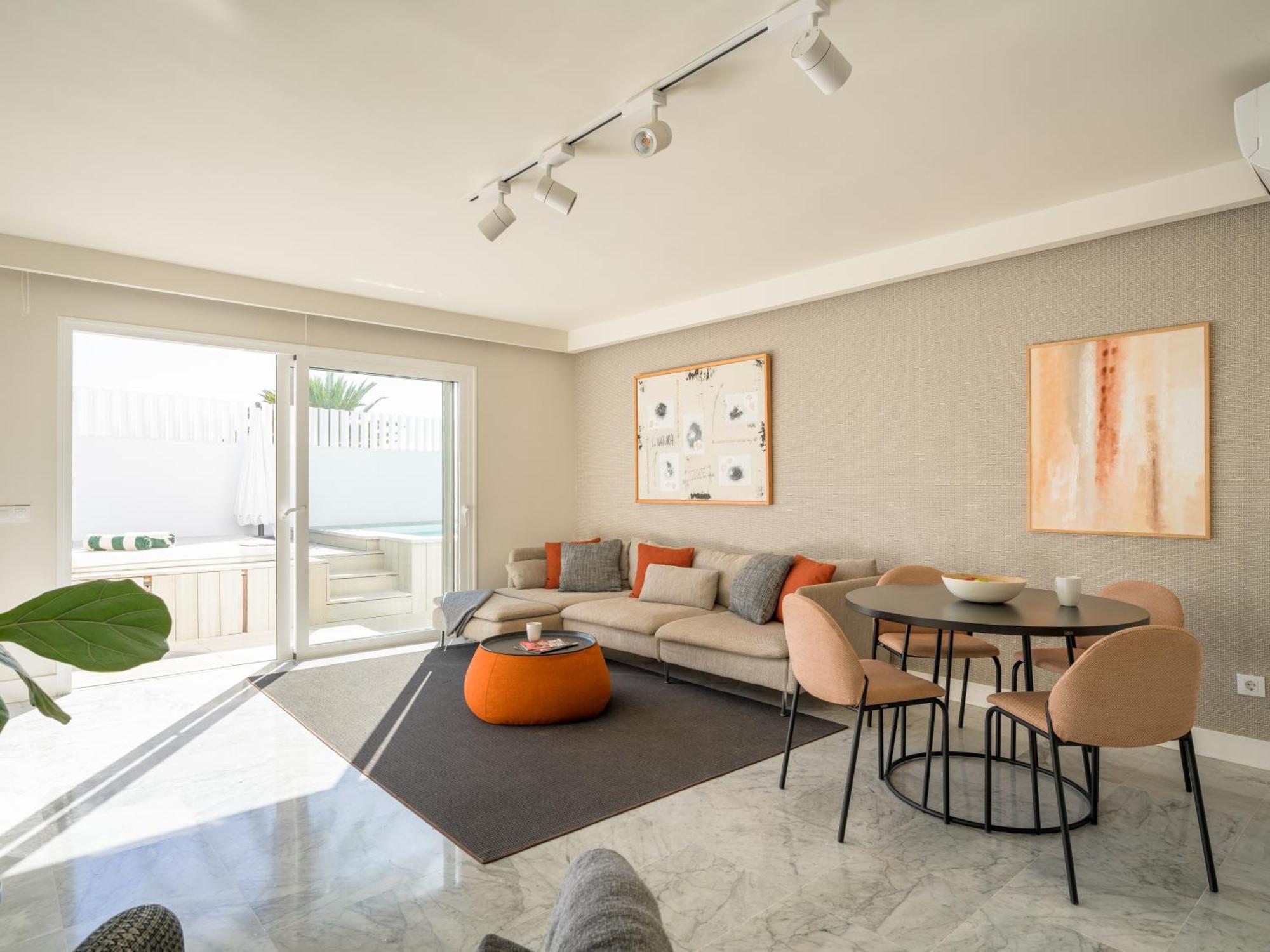 Porto Mare 42 With Heated Pool On The Front Line By Tenpropertiesgc Villa Pasito Blanco