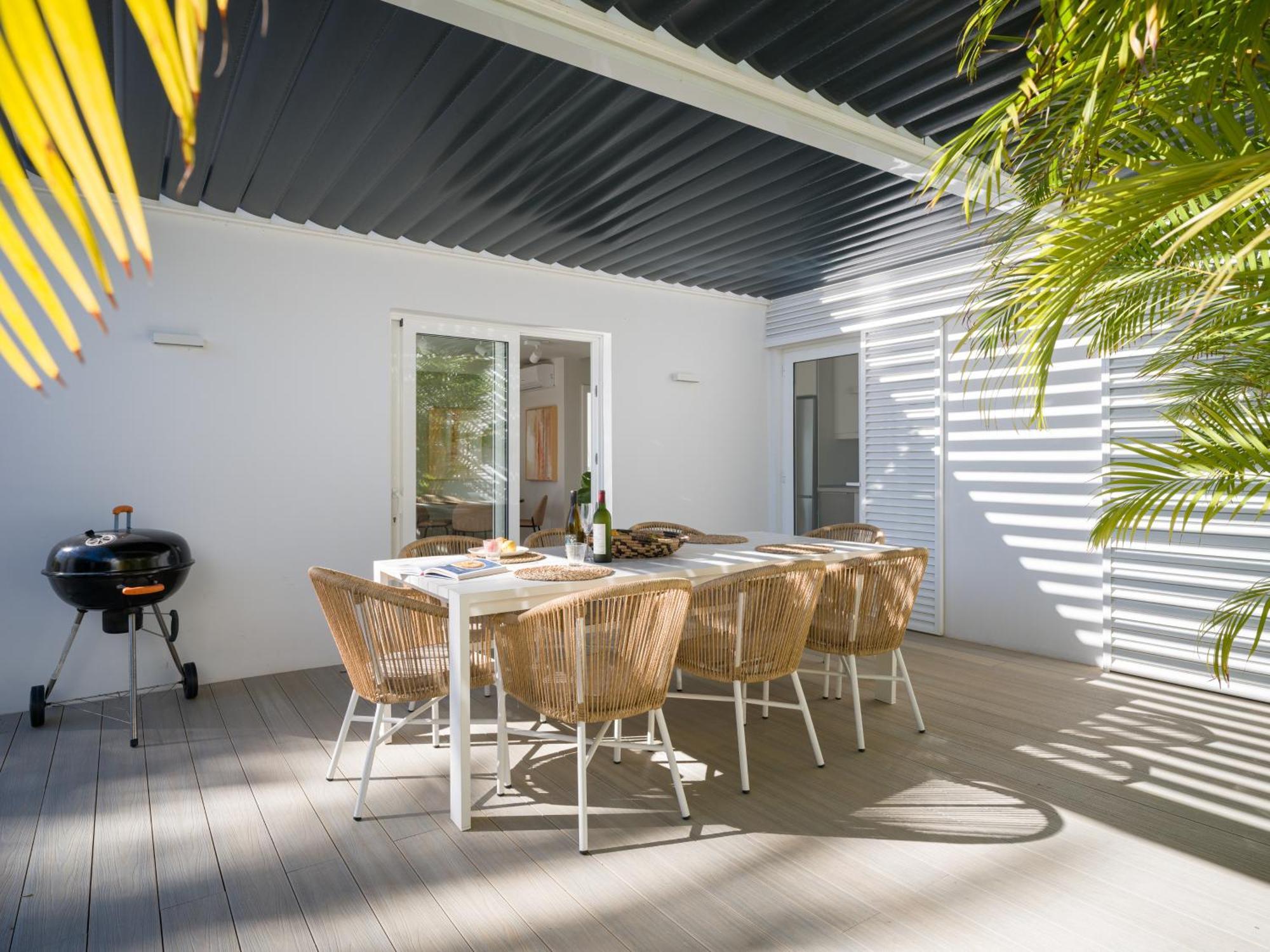 Porto Mare 42 With Heated Pool On The Front Line By Tenpropertiesgc Villa Pasito Blanco