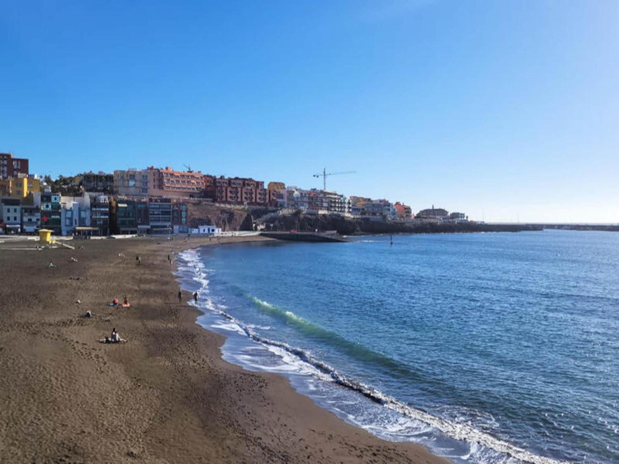 Spacious House In Telde Melenara
