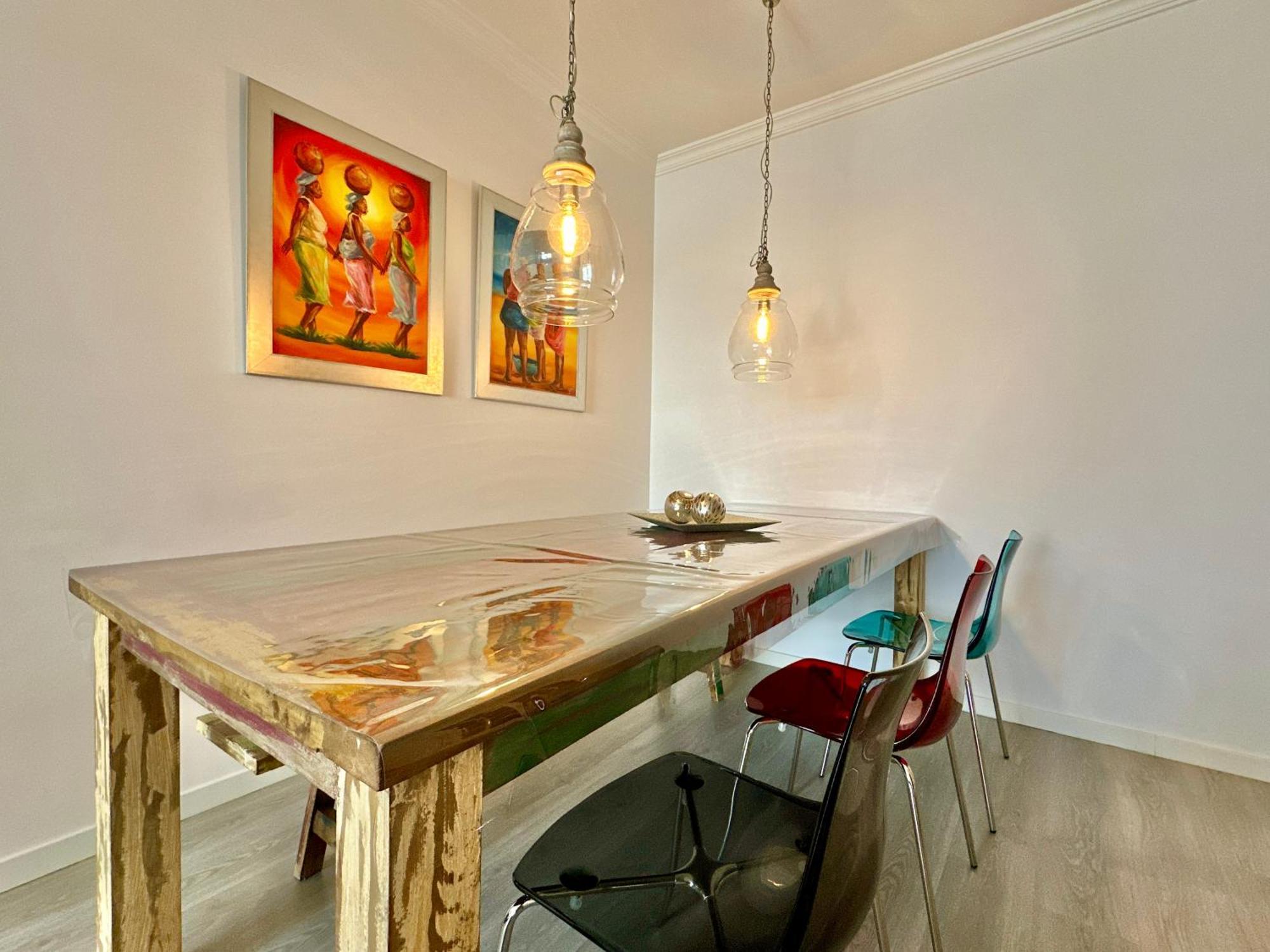 Guest house Hostiguest Coliving Leon Y Castillo Las Palmas de Gran Canaria