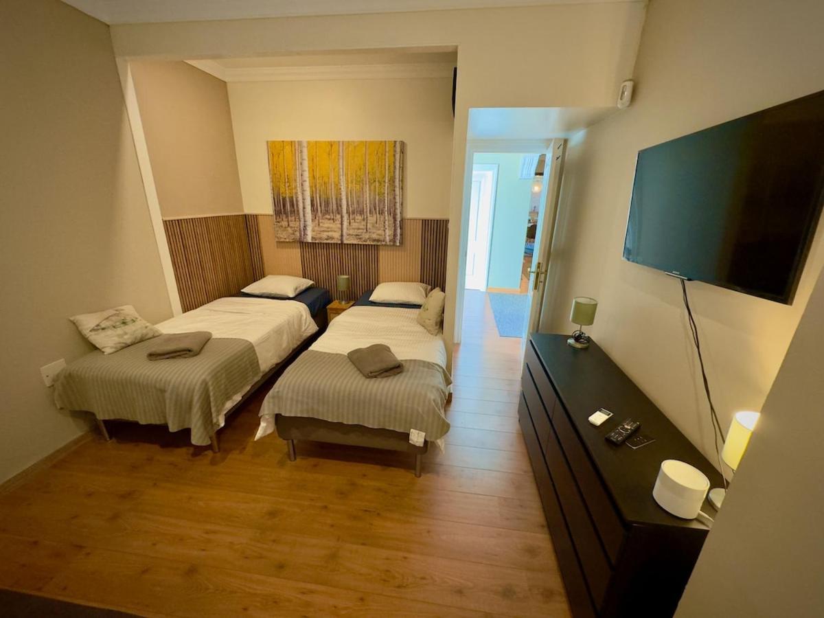 Villa Sukka - Elegant - Community Pool Access Telde