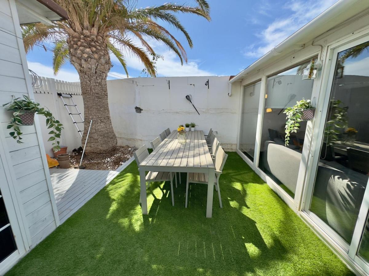Sukka - Elegant - Community Pool Access *
