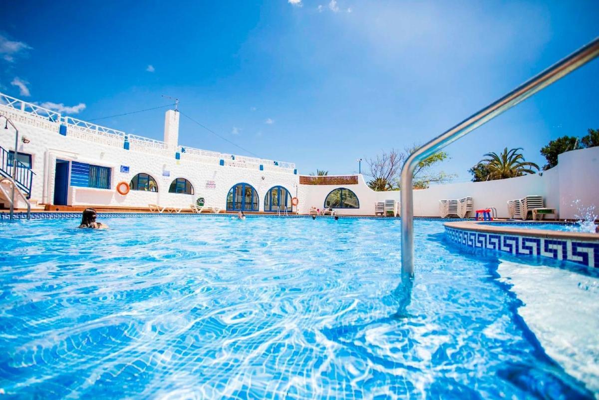 Sukka - Elegant - Community Pool Access *