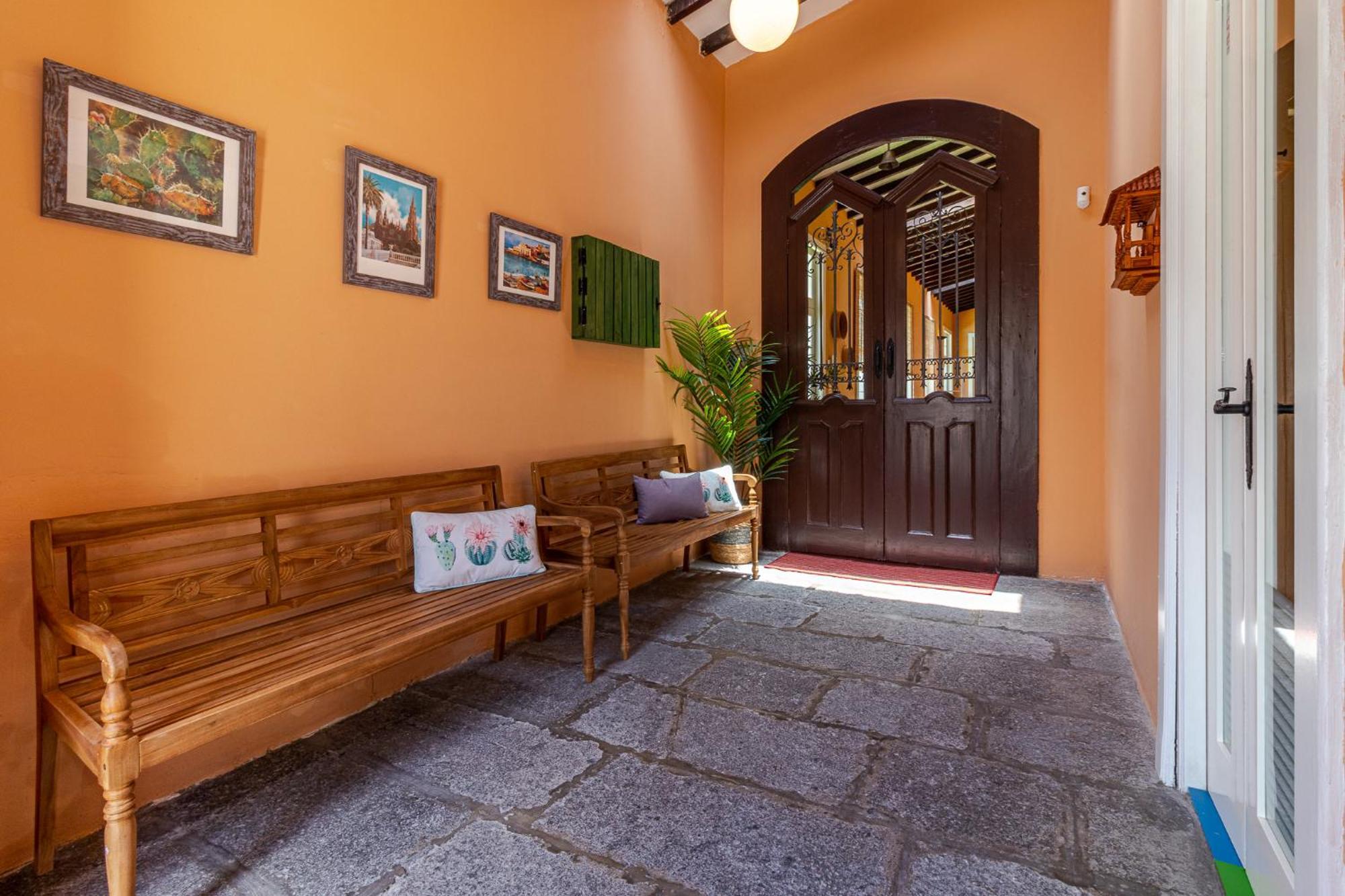 Casona Gildana: Historia, Patrimonio/e-working Сasa de vacaciones *