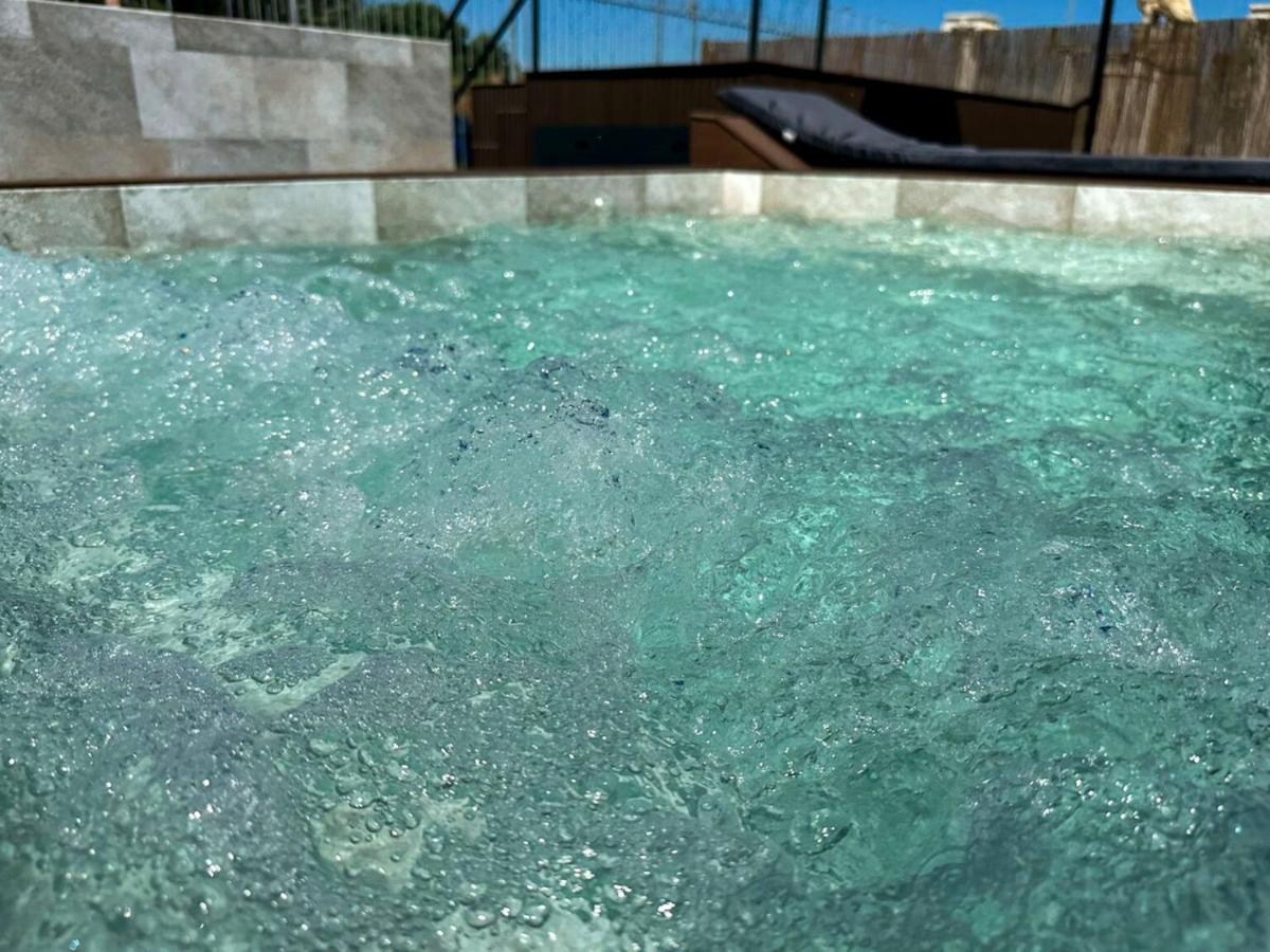 Villa Puerto Rico In Front Of The Shopping Center With Private Heated Saltwater Pool With Jacuzzi & Arcade Games