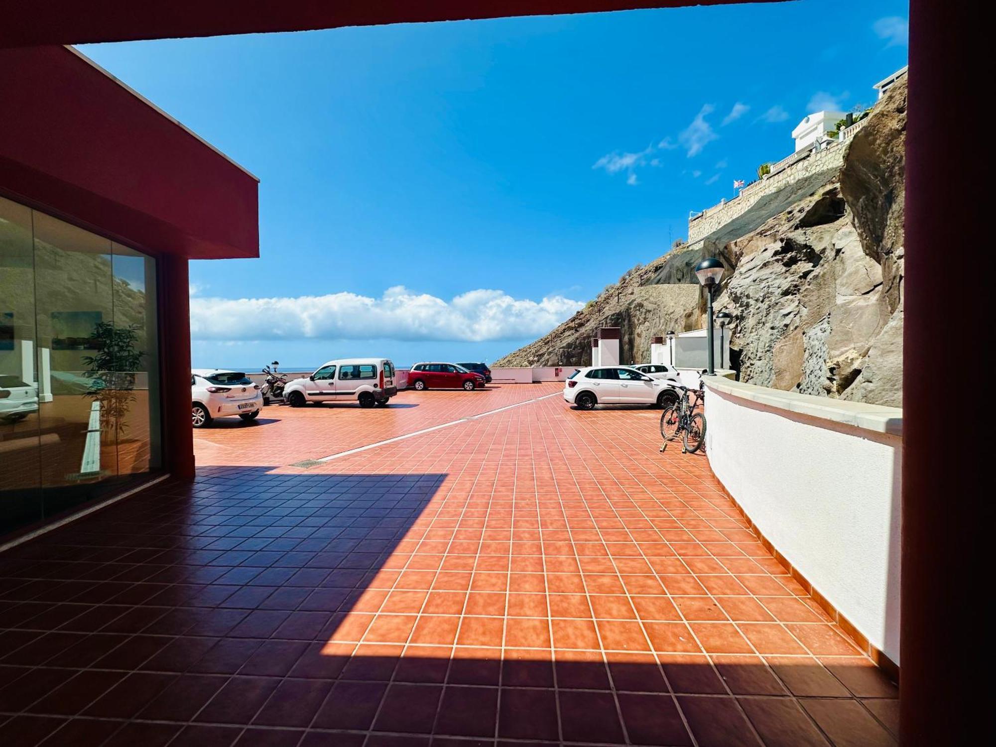 Su Eminencia - Sea View With Modern Comforts Appartamento *