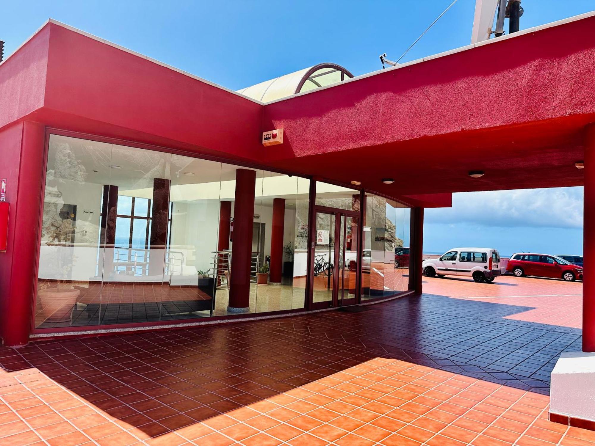 Su Eminencia - Sea View With Modern Comforts Appartamento