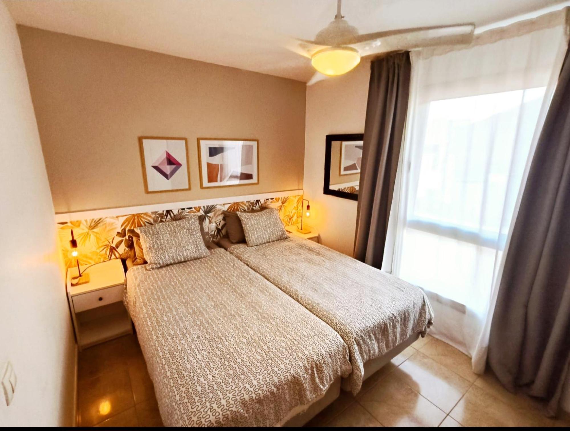 Modern House With 2 Bedrooms Near The Casa vacanze Castillo del Romeral