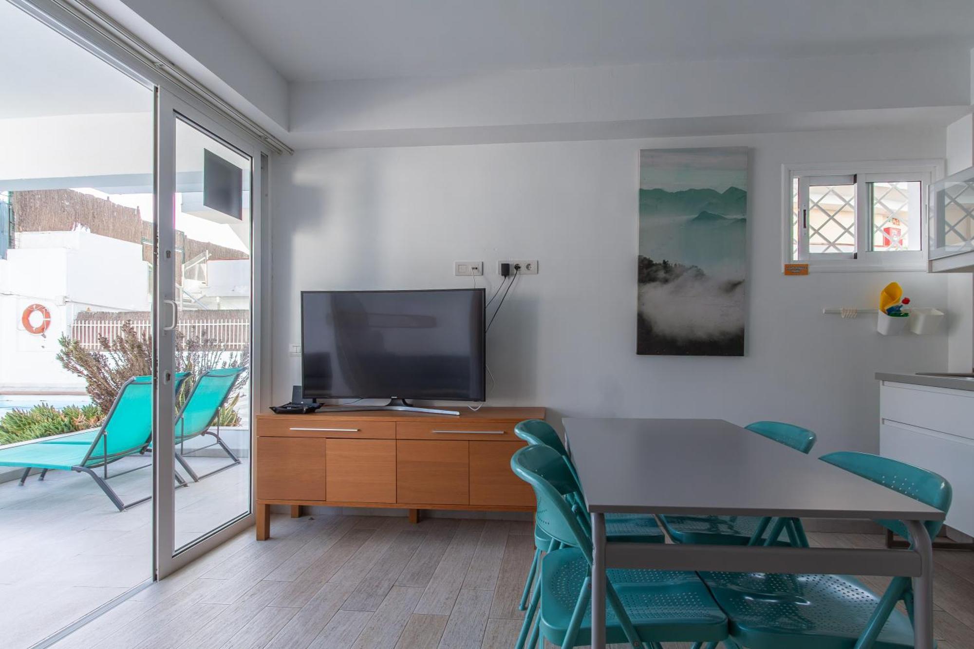Apartamento Con Terraza Y Piscina En Playa Del Ing Playa del Inglés