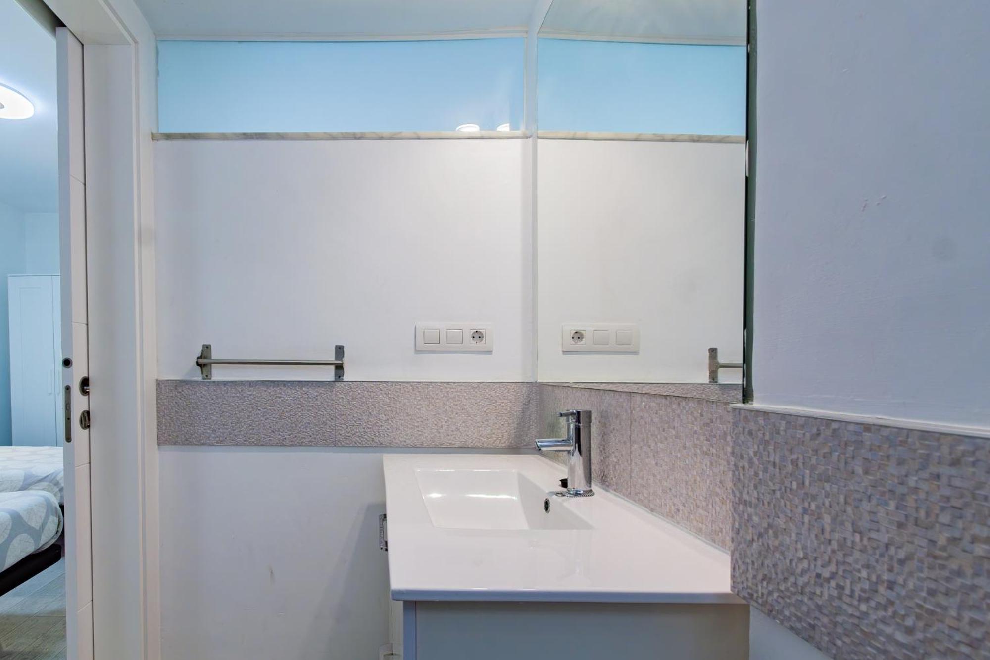 Con Terraza Y Piscina En Playa Del Ing Apartamento *