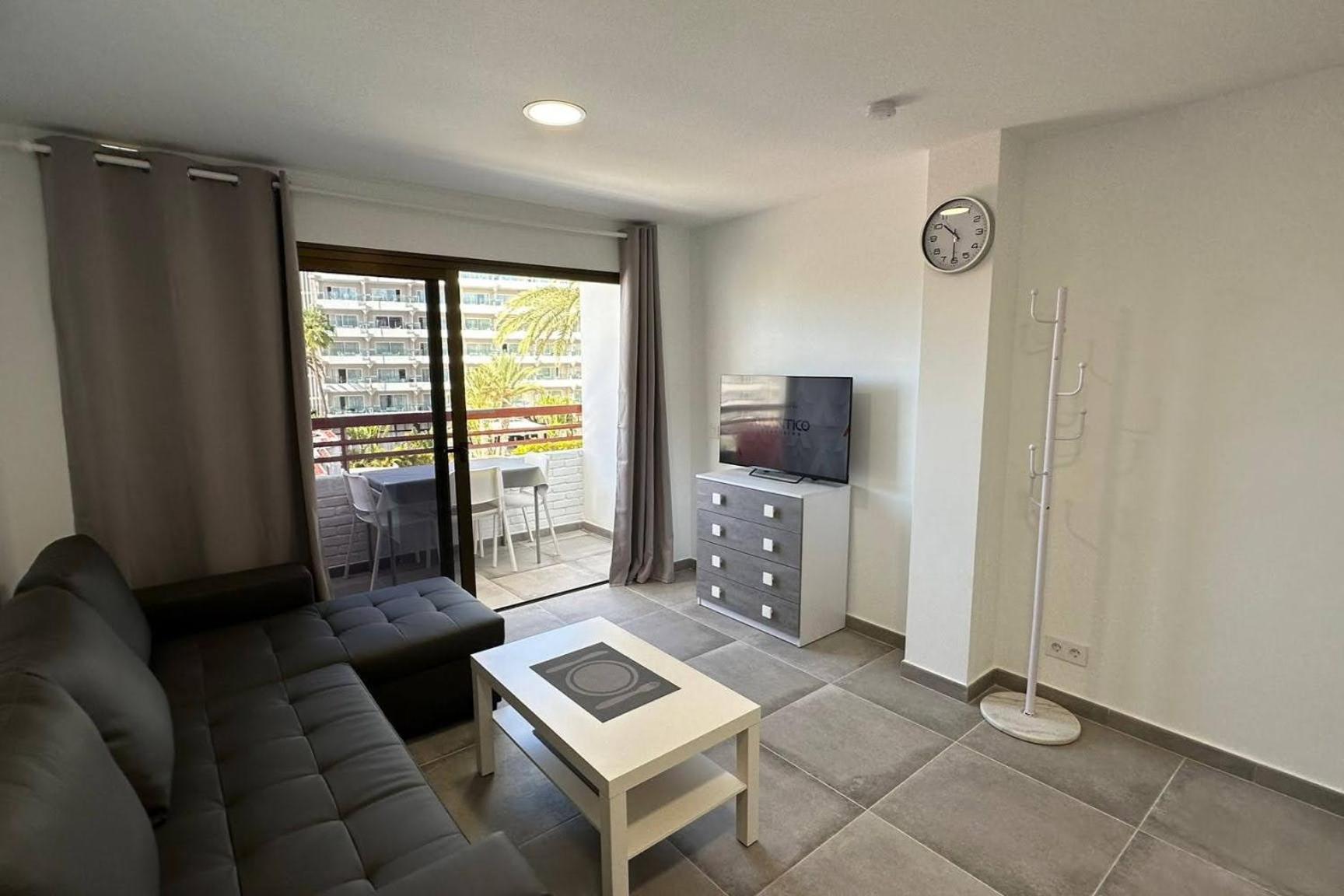 Modernes Mit 1 Schlafzimmer Und Balkon Im Herzen Von Playa Del Ingles, Gran Canaria Appartamento *