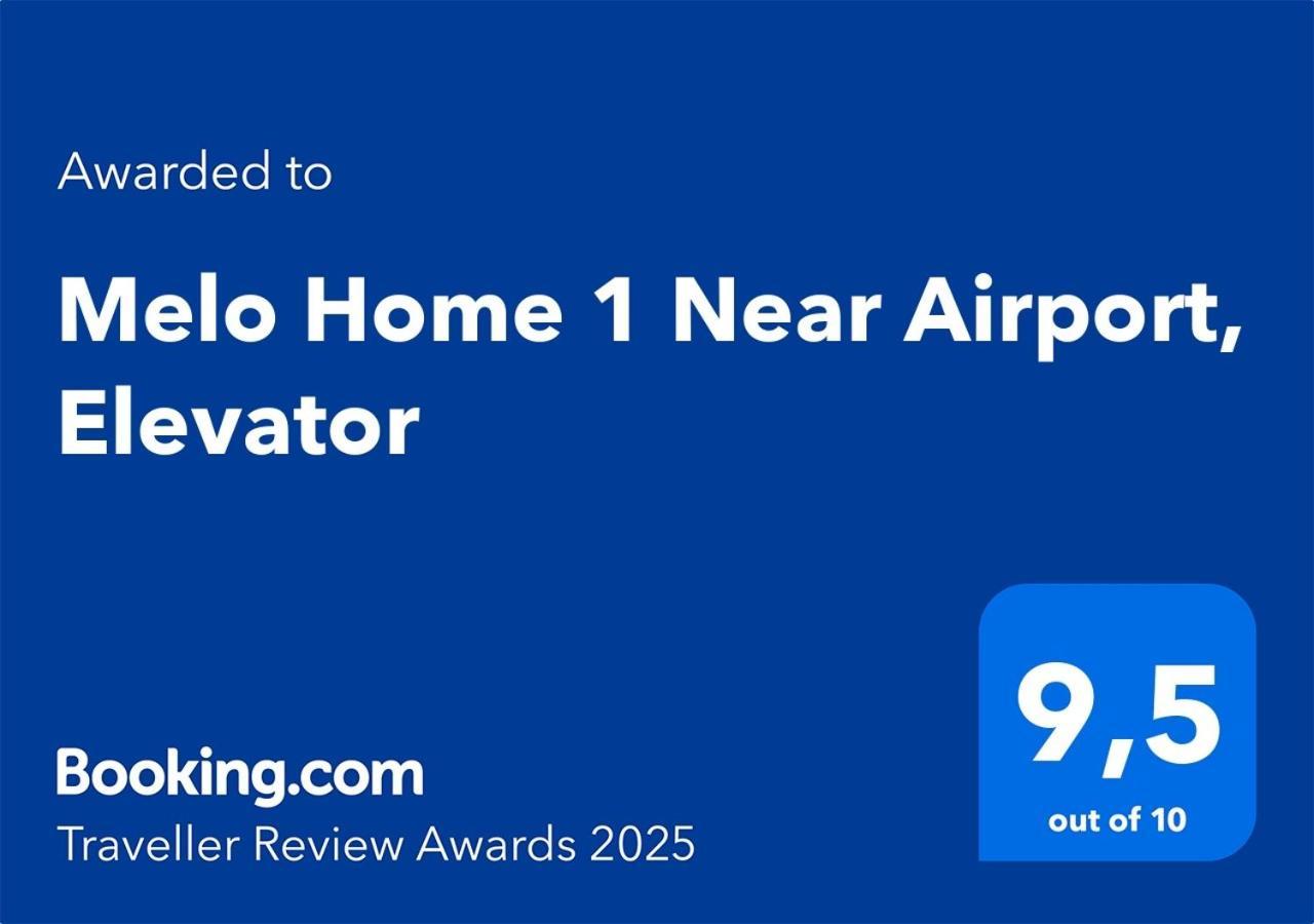 Melo 1 Near Airport, Elevator Appartamento *