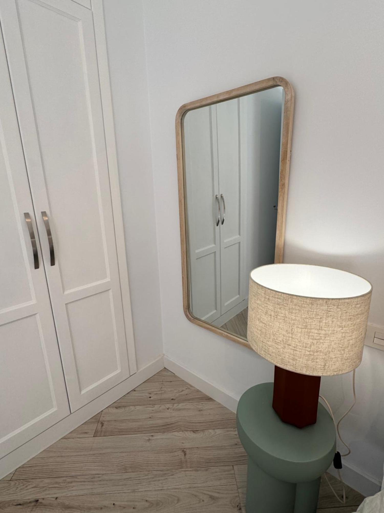 Oasis 29 *