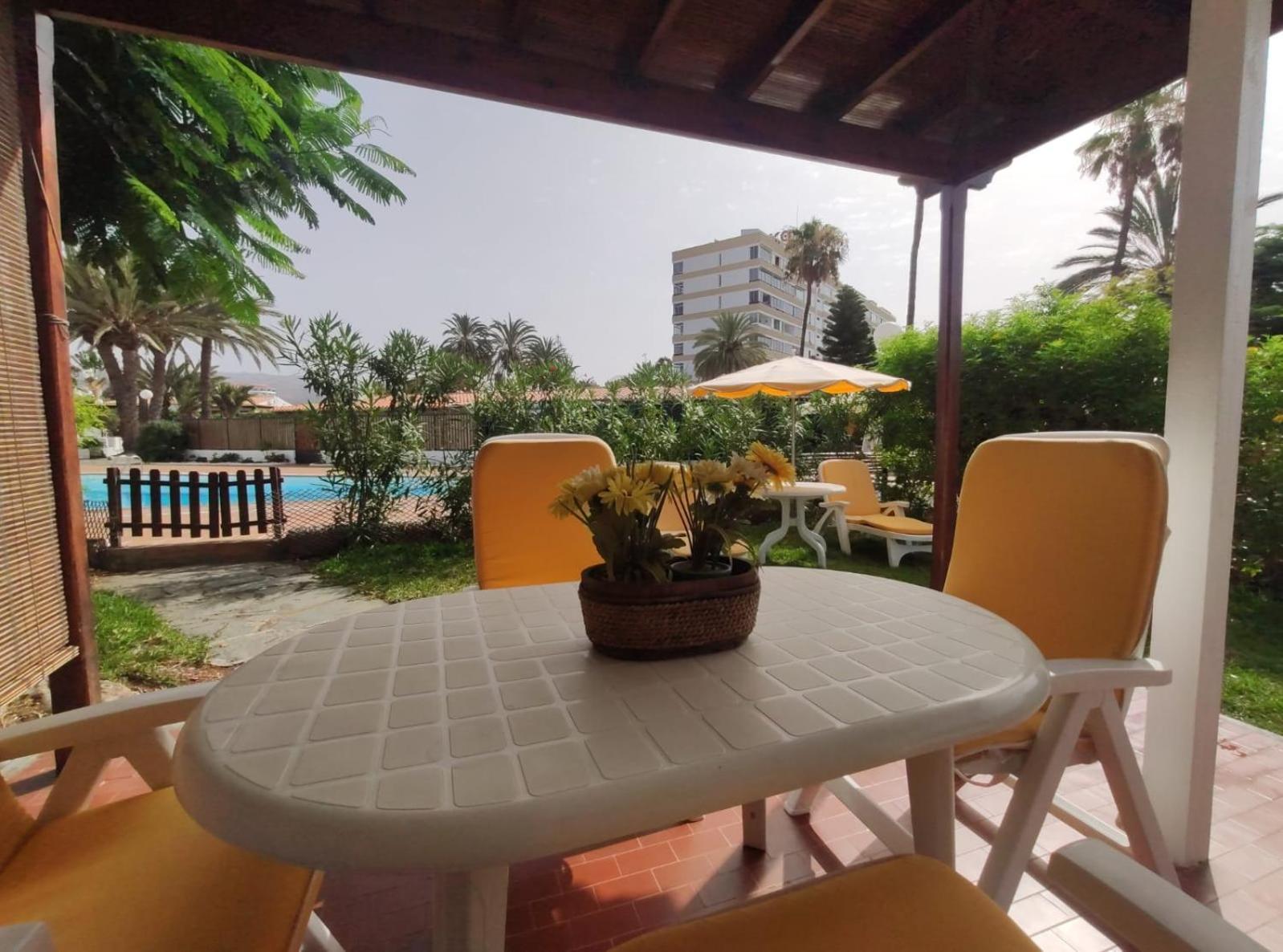 Сasa de vacaciones Lovely With Parking