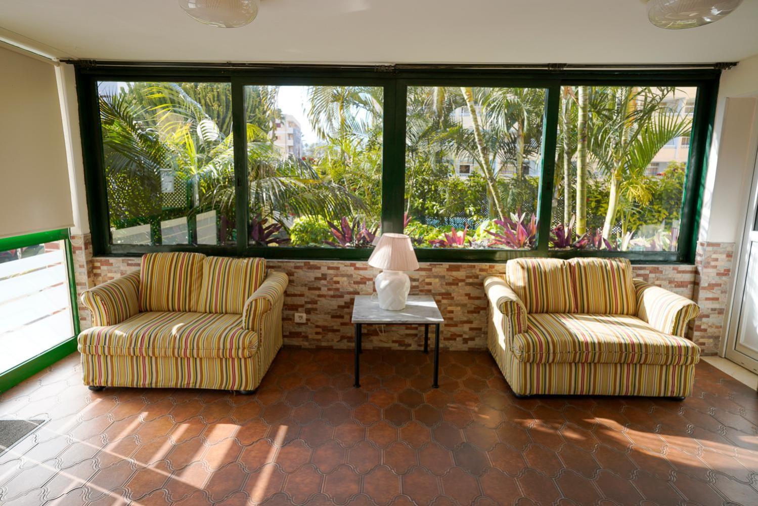 Stylish With Stunning Sea View. Apartamento *
