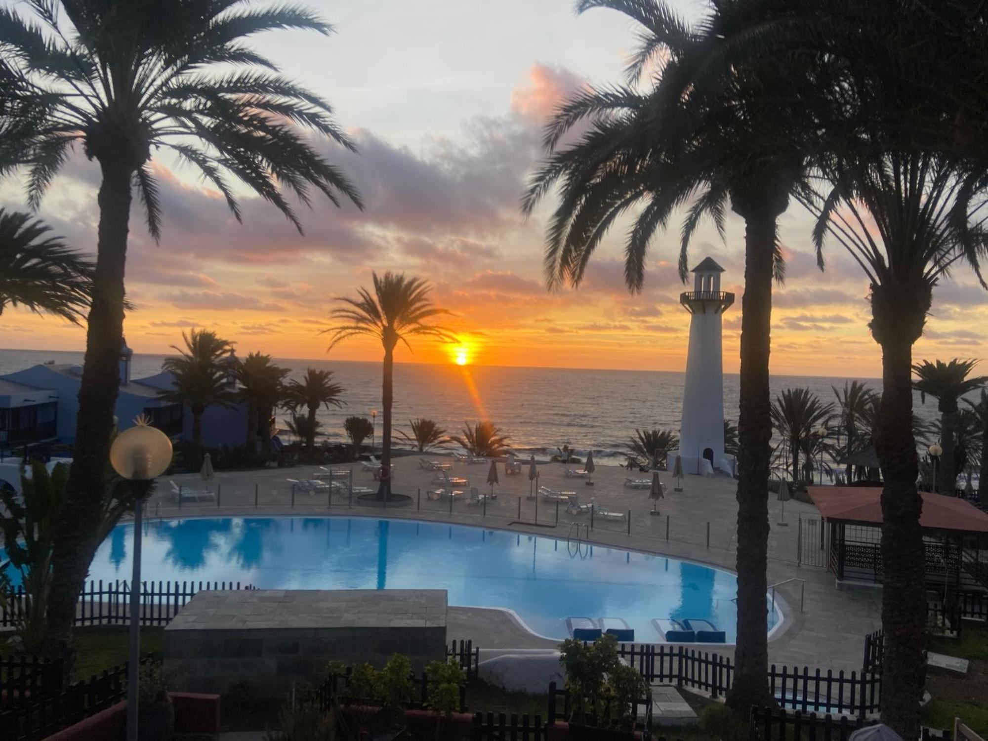 Appartamento First Beachline Deluxe With Garden And Terrasse In Sun Club