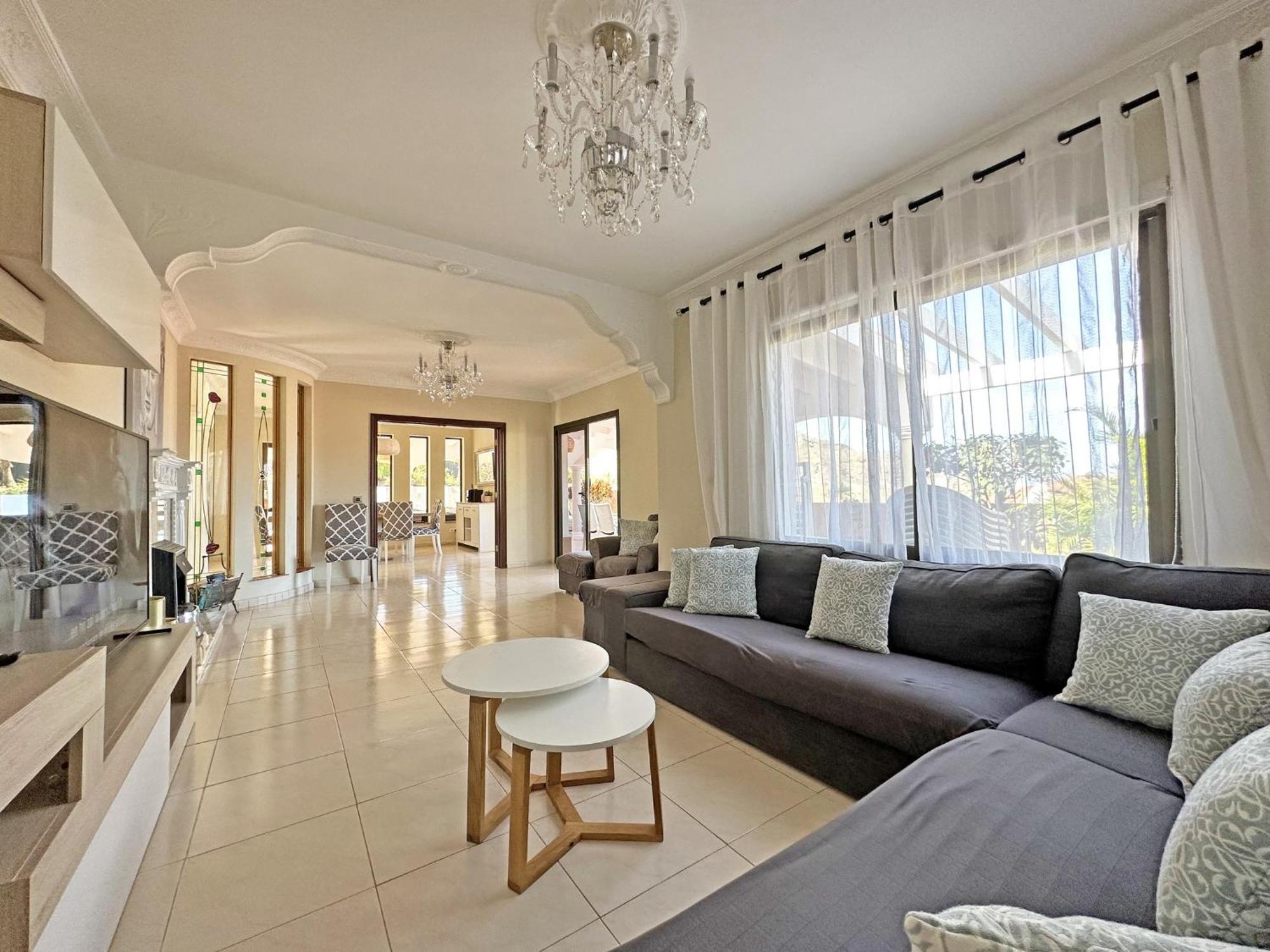 Luxury Lucia
