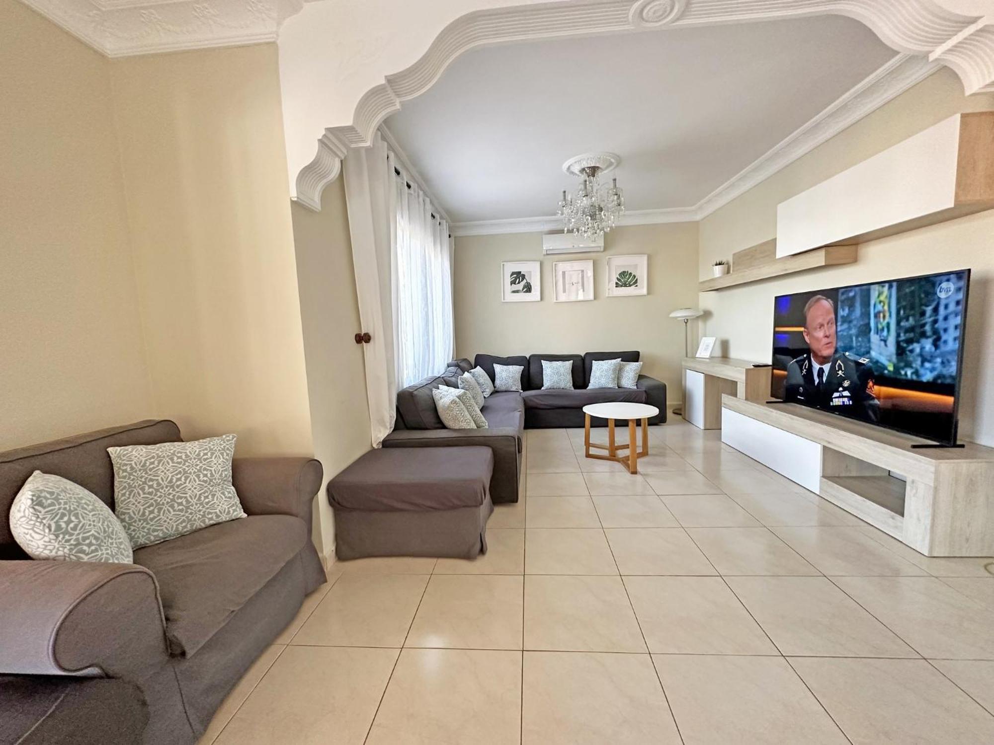 Luxury Lucia Villa