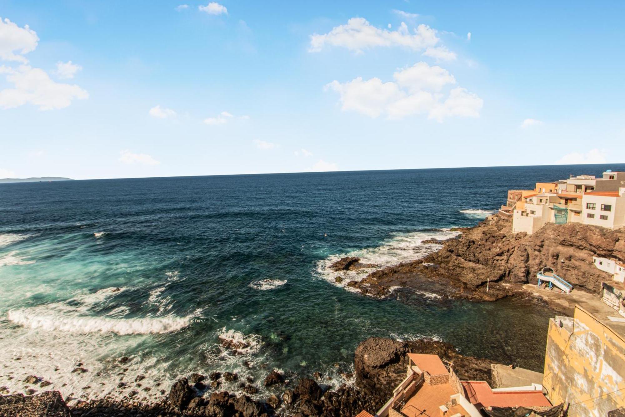 Caleta Sea And Sunset Views Gáldar