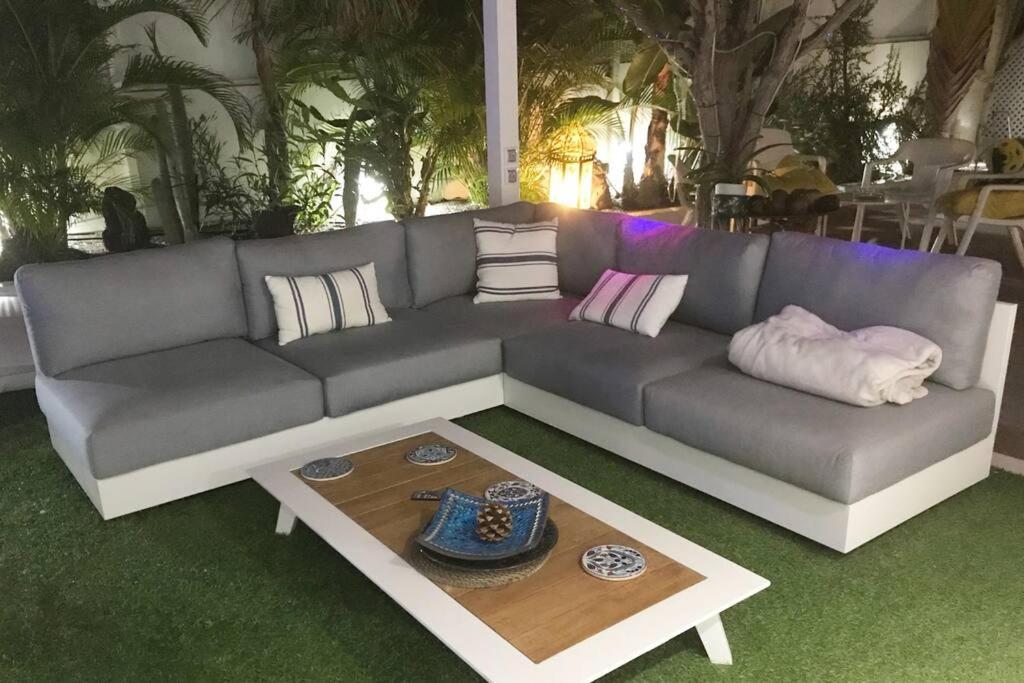 Solycan 35 - Big Garden & Jacuzzi