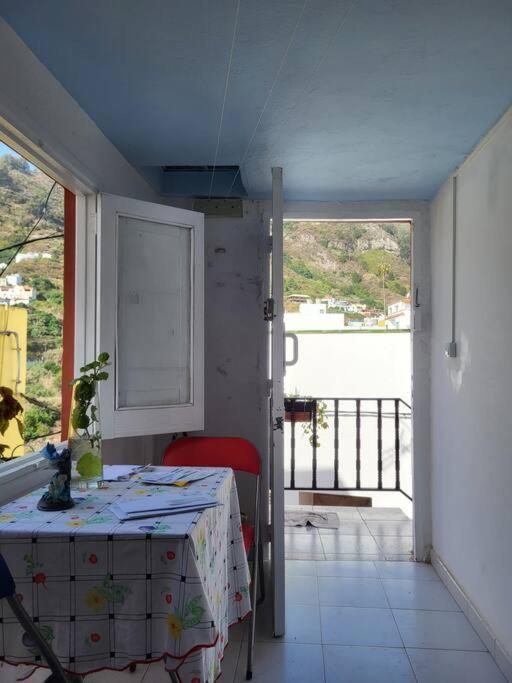 Casa En Centrica Turismo De Ciudad Y Bosques Appartamento Teror