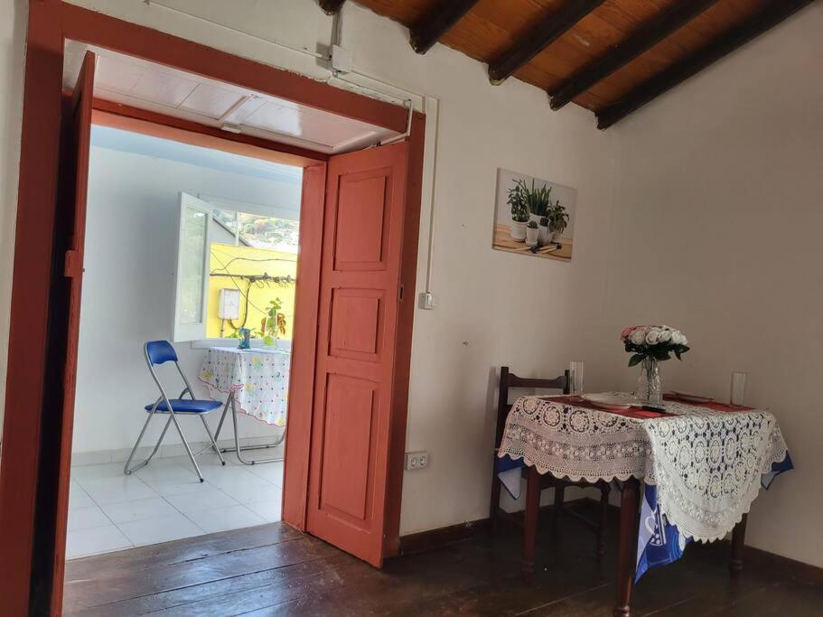 Casa En Centrica Turismo De Ciudad Y Bosques * Teror