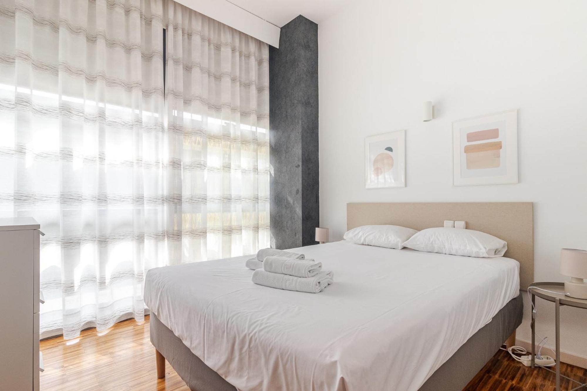 Deluxe W/ Garage Apartamento *