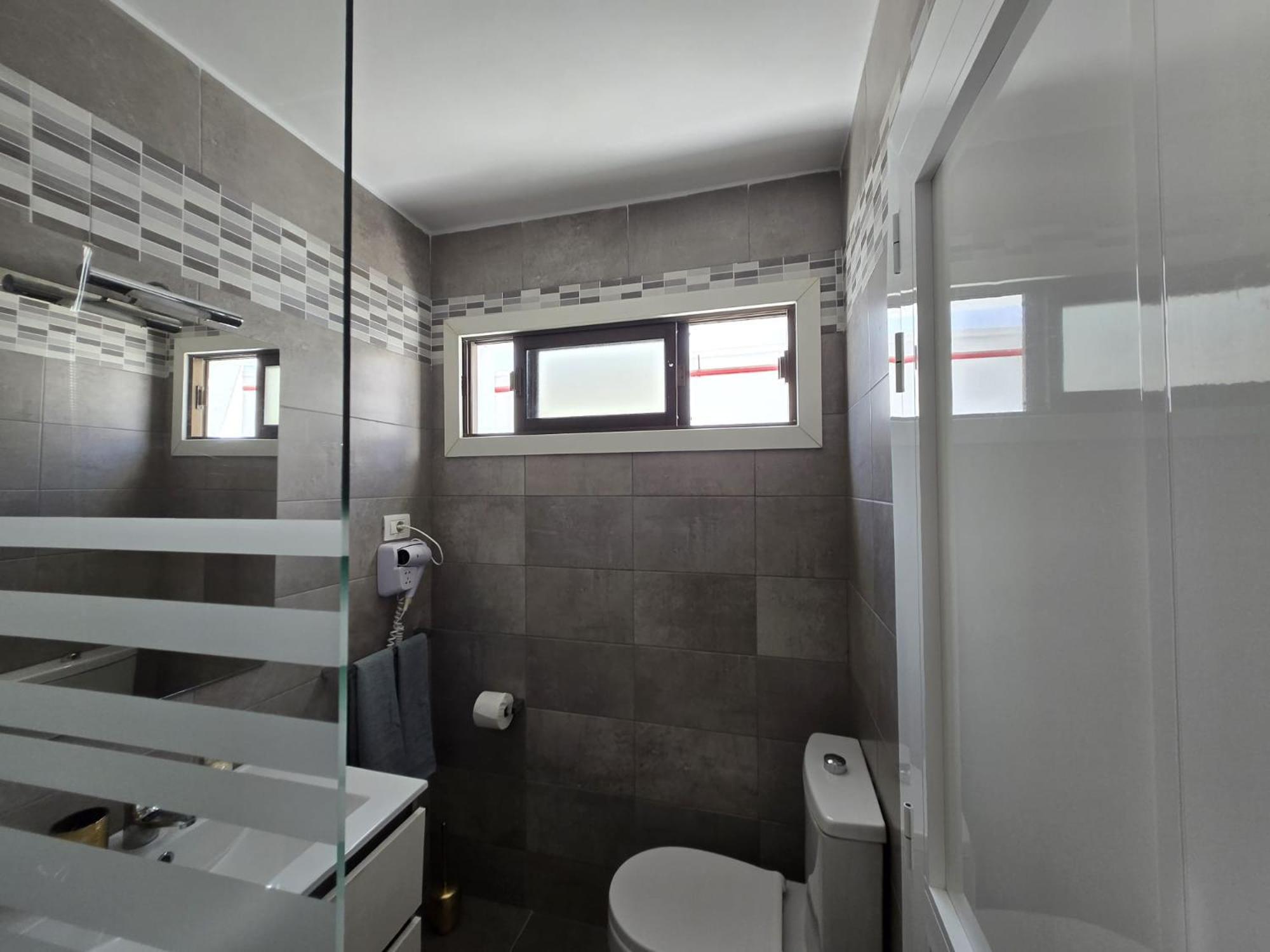 Apartamento Puerto Rico,atraktiv In Cumana 2,solsiden *